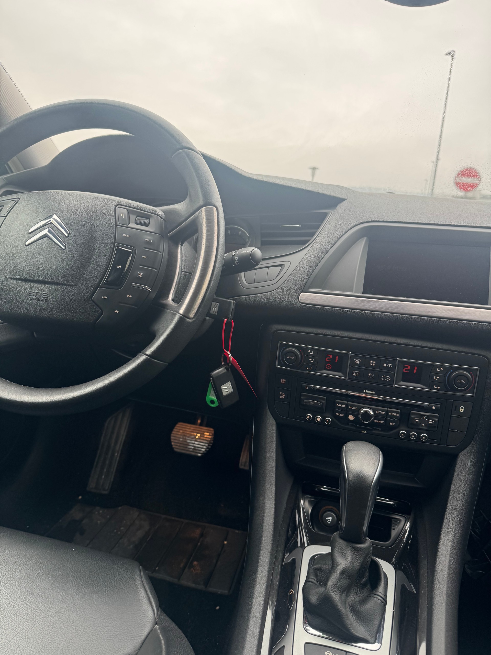 CITROEN C5 Tourer 1.6 Turbo Dynamique Automatic-image-8
