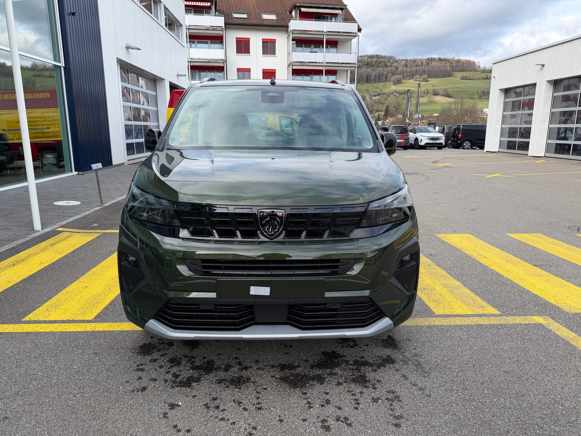 PEUGEOT Rifter 1.5 BlueHDi GT EAT8-image-6