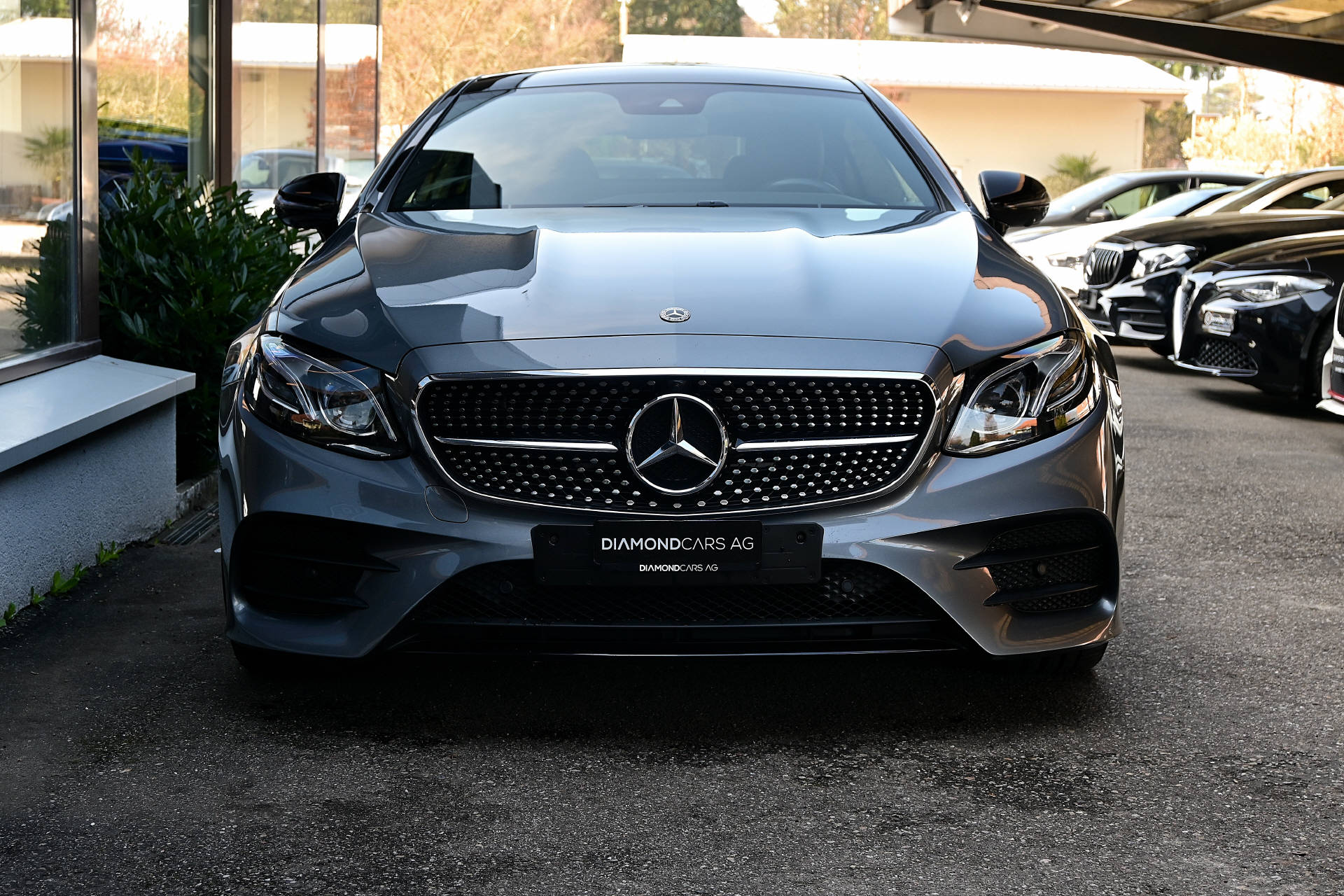 MERCEDES-BENZ E 300 AMG Line Coupé-image-1