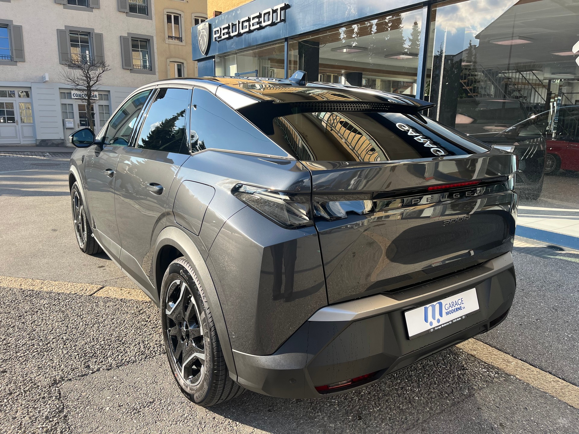 PEUGEOT 3008 1.6 PHEV 225 GT-image-5