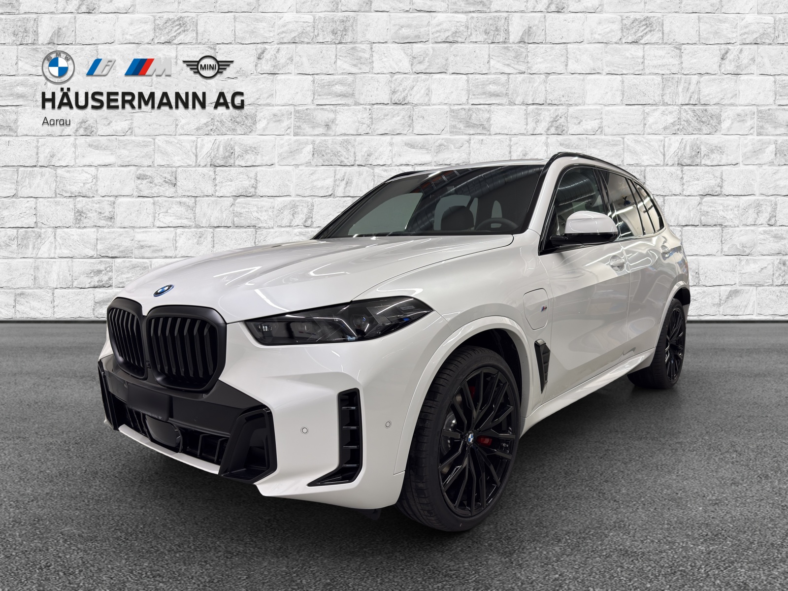 BMW X5 xDrive 50e M Sport Steptronic-image-0