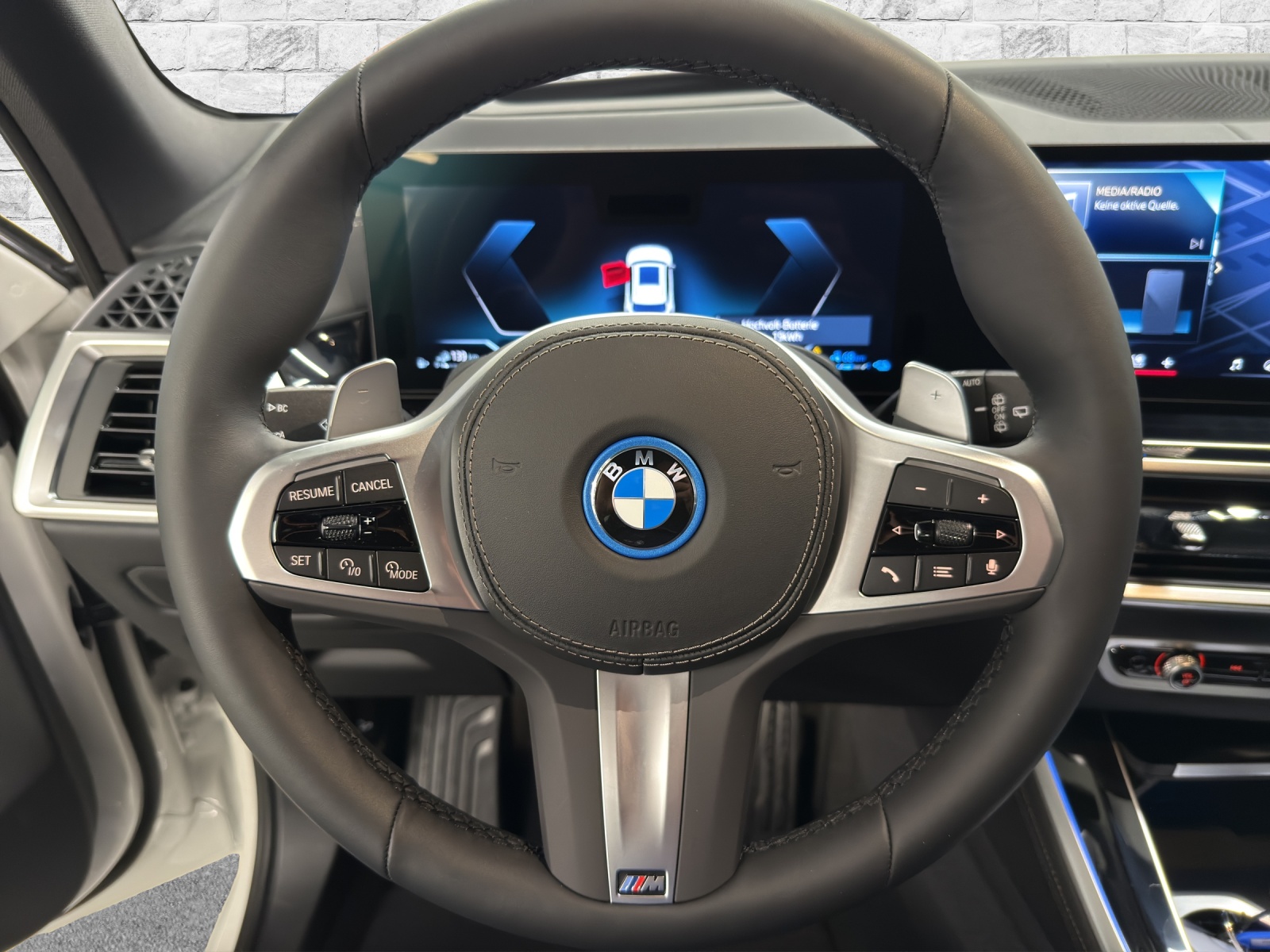 BMW X5 xDrive 50e M Sport Steptronic-image-12