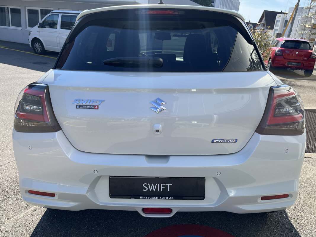 SUZUKI Swift 1.2 Tradizio Top Hybrid 4x4-image-3
