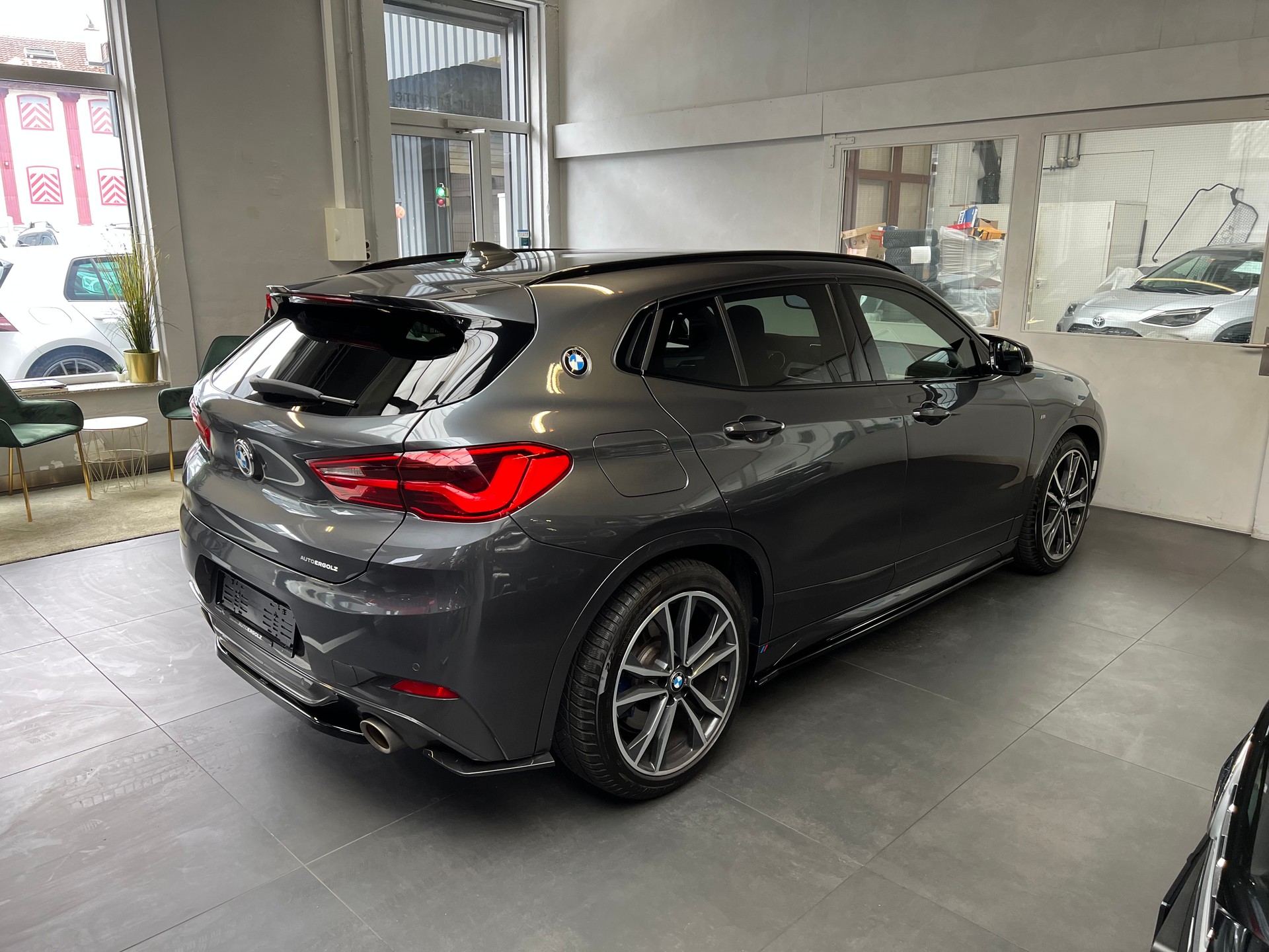BMW X2 M35i Steptronic-image-3