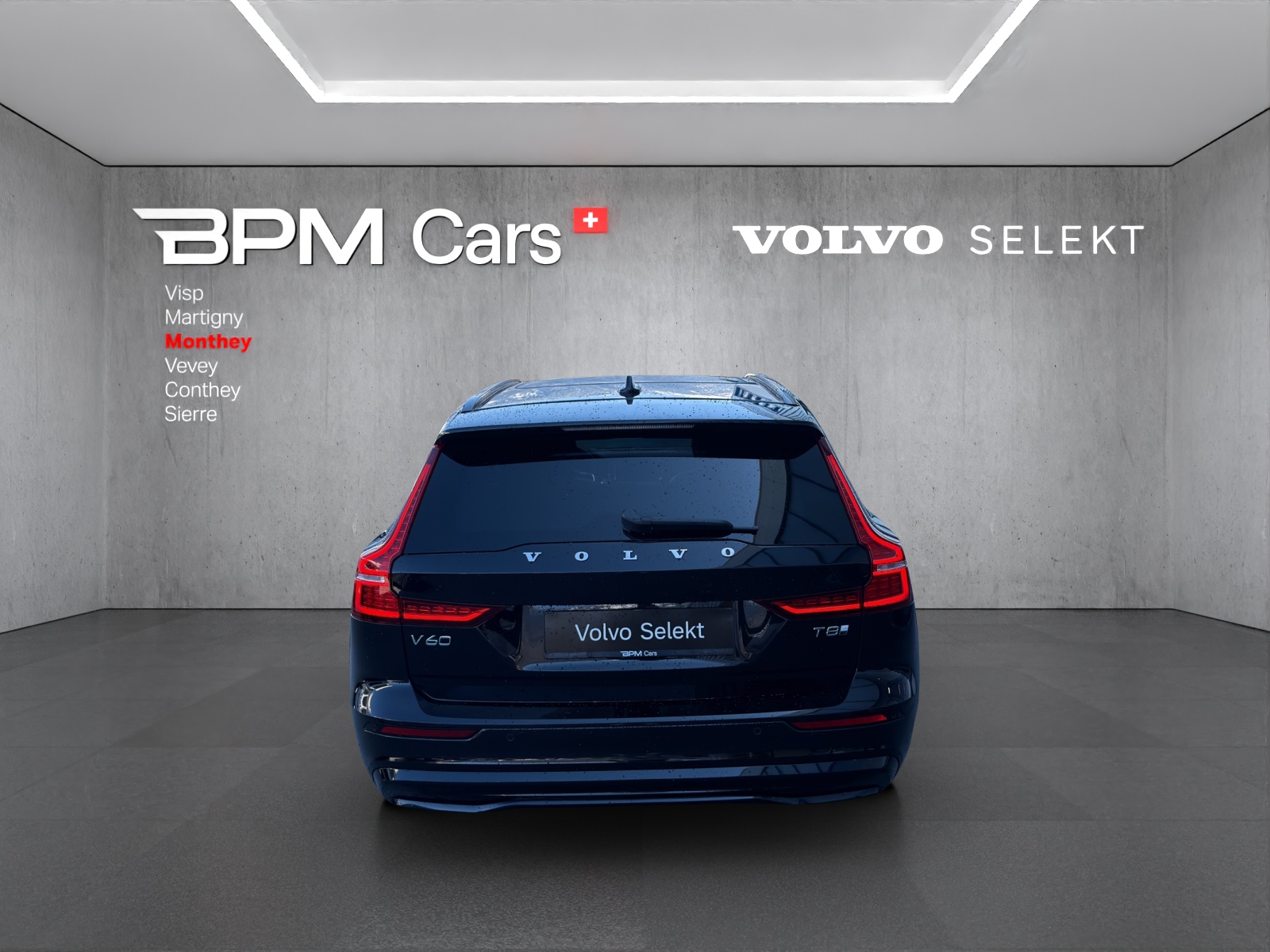 Image VOLVO V60 V60 T8 eAWD Plug in Hybrid Ultra Dark Geartronic