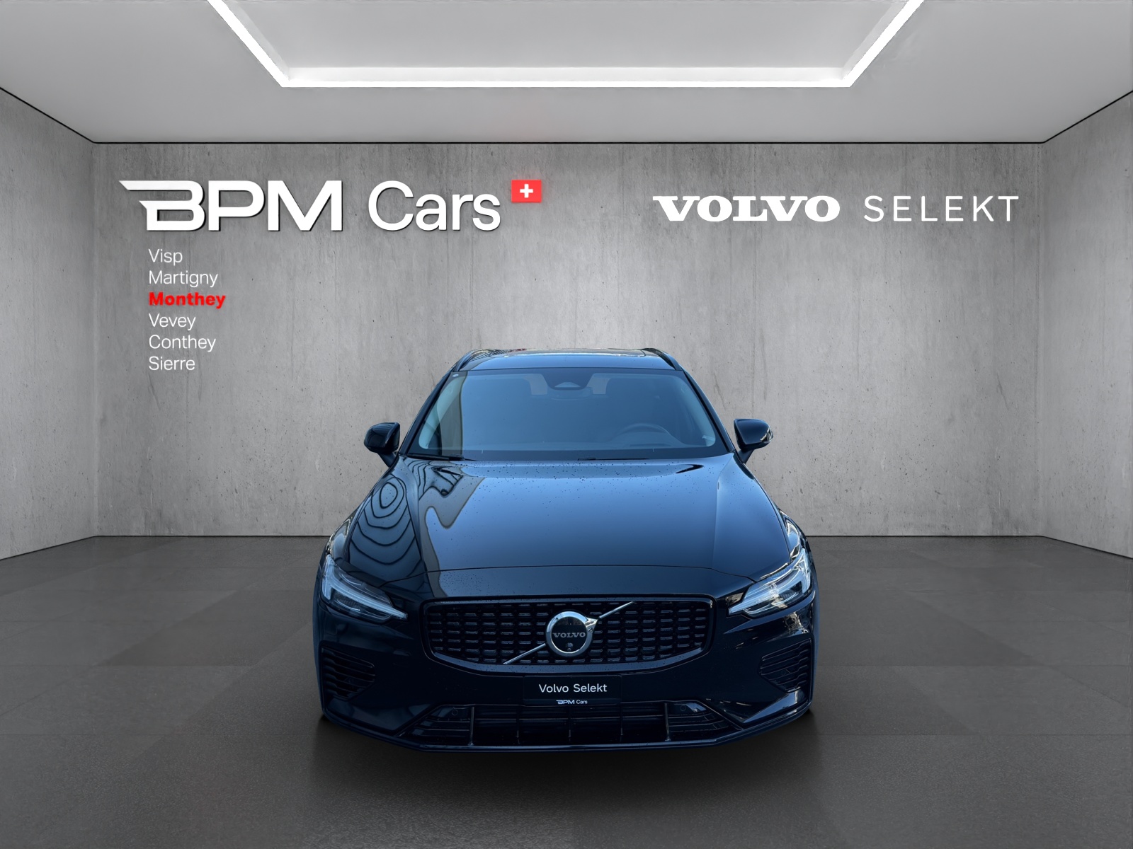 Image VOLVO V60 V60 T8 eAWD Plug in Hybrid Ultra Dark Geartronic