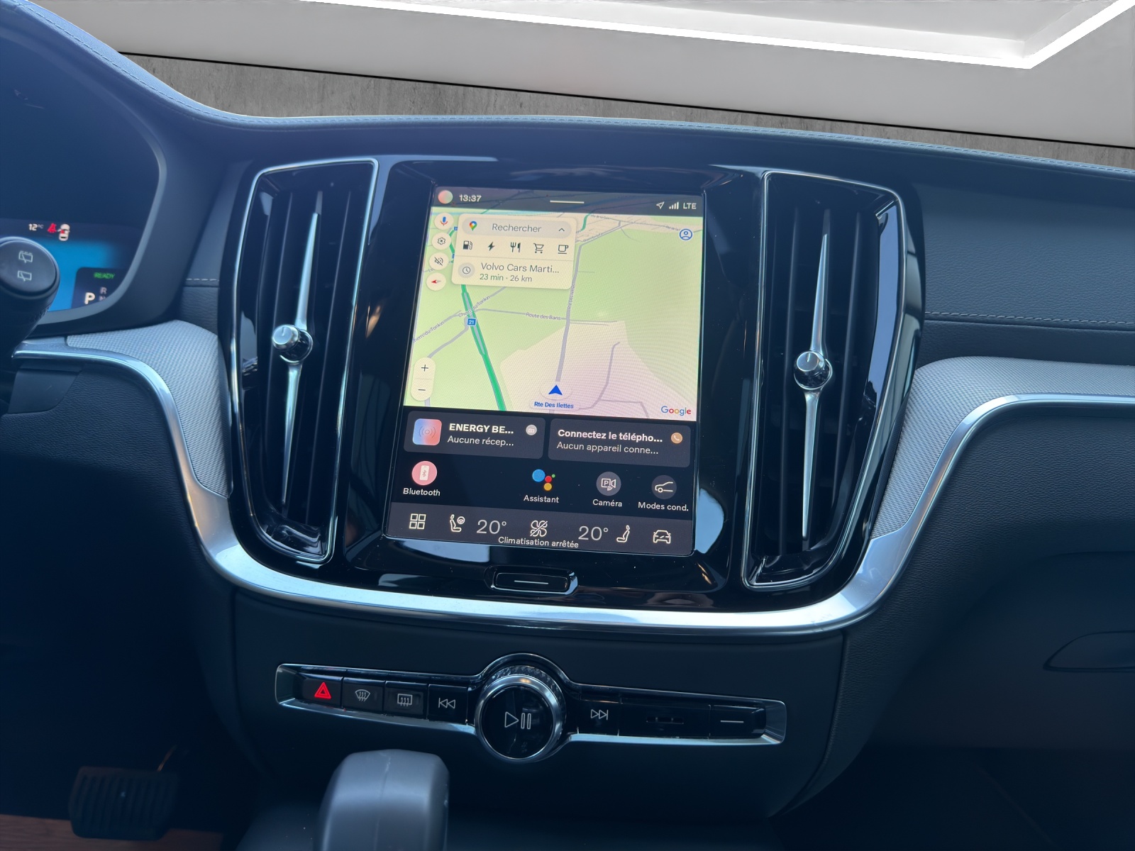 Image VOLVO V60 V60 T8 eAWD Plug in Hybrid Ultra Dark Geartronic