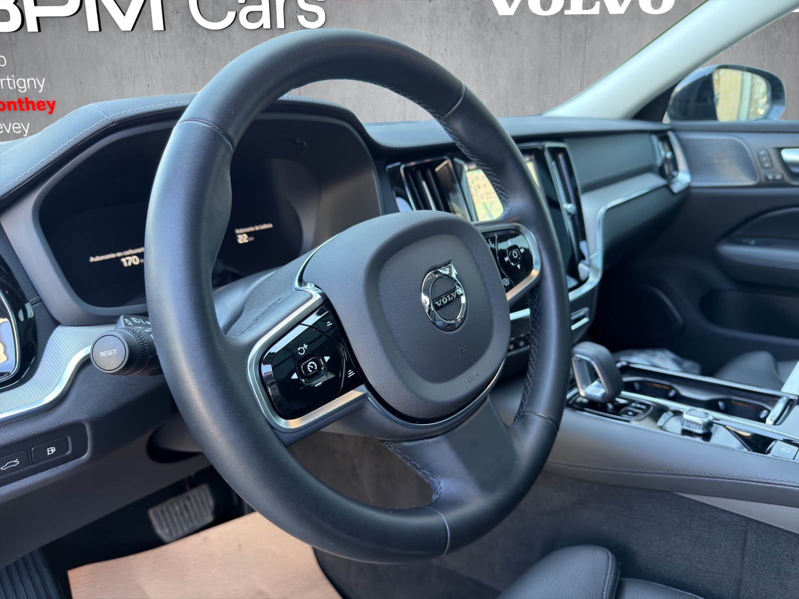 Image VOLVO V60 V60 T8 eAWD Plug in Hybrid Ultra Dark Geartronic