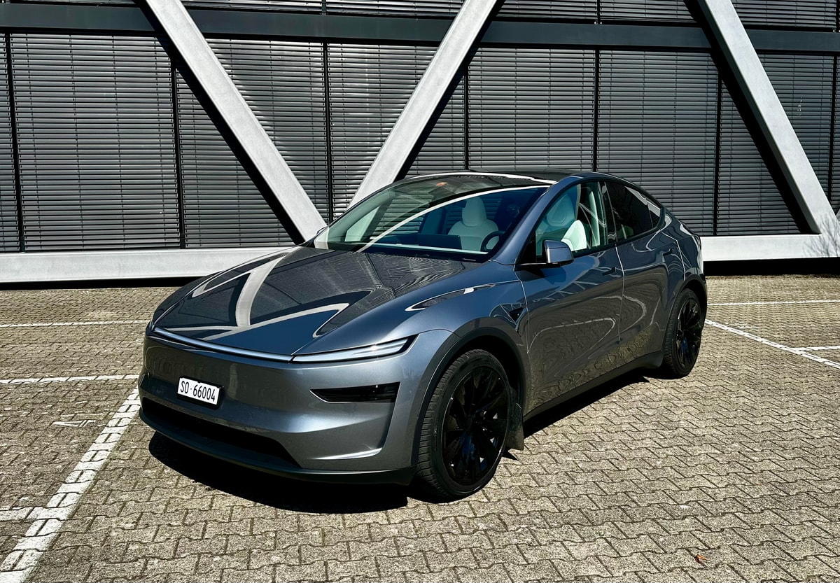 Elegantes Versicherung Tesla Model Y Ebenbildnull