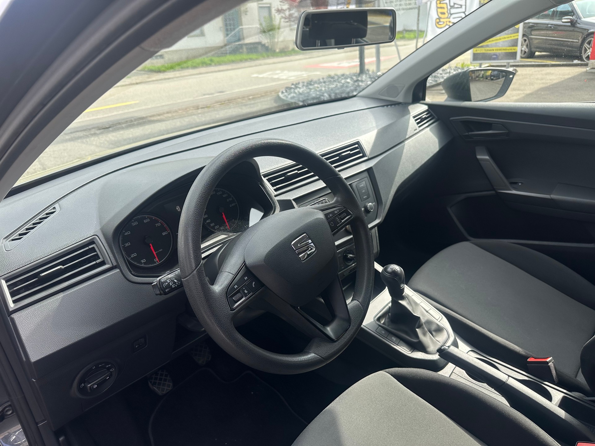 SEAT Ibiza 1.0 EcoTSI Sol-image-6