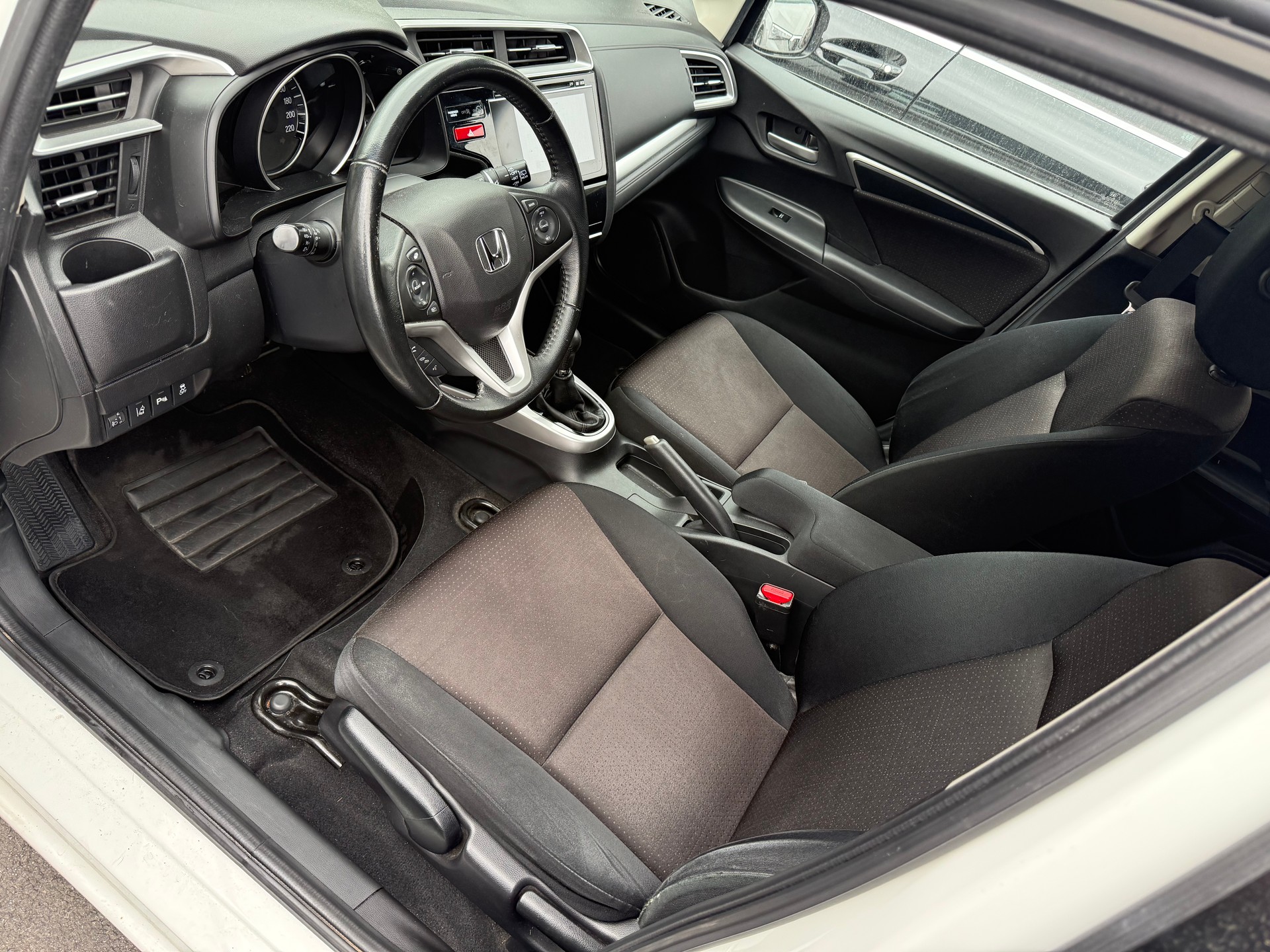 HONDA Jazz 1.3i-VTEC Elegance-image-10