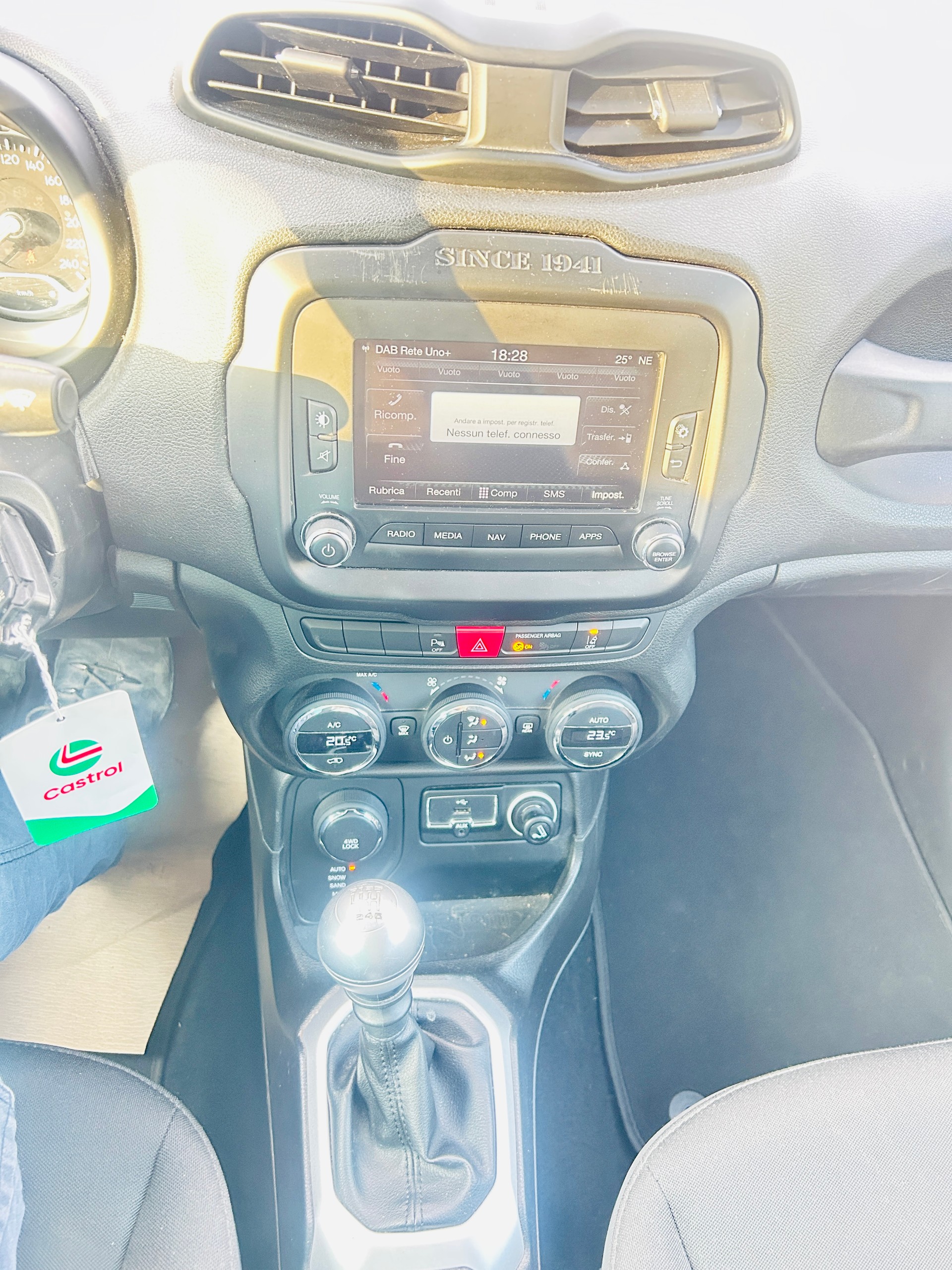JEEP Renegade 2.0 CRD Freedom Edition AWD-image-9