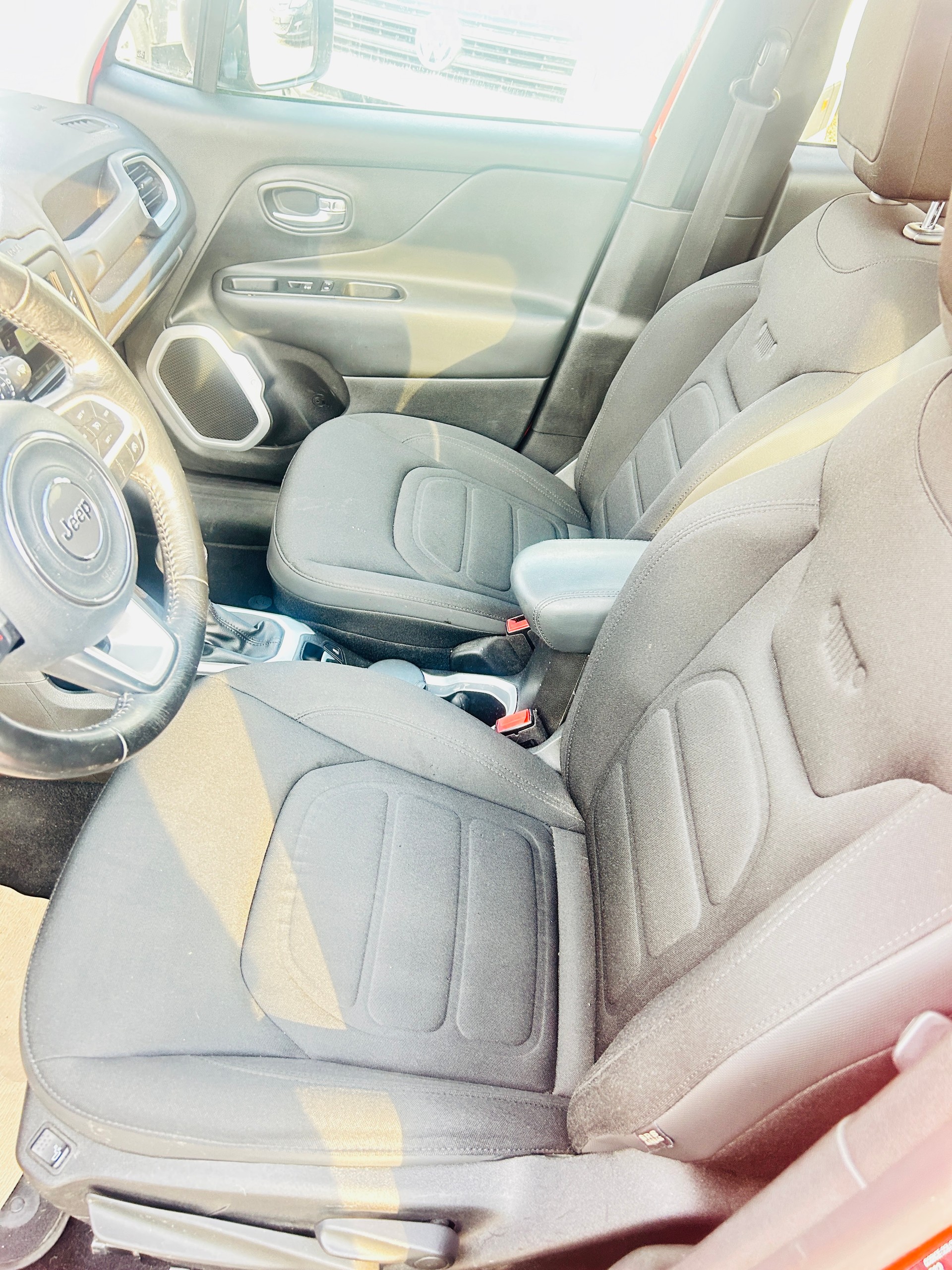 JEEP Renegade 2.0 CRD Freedom Edition AWD-image-6