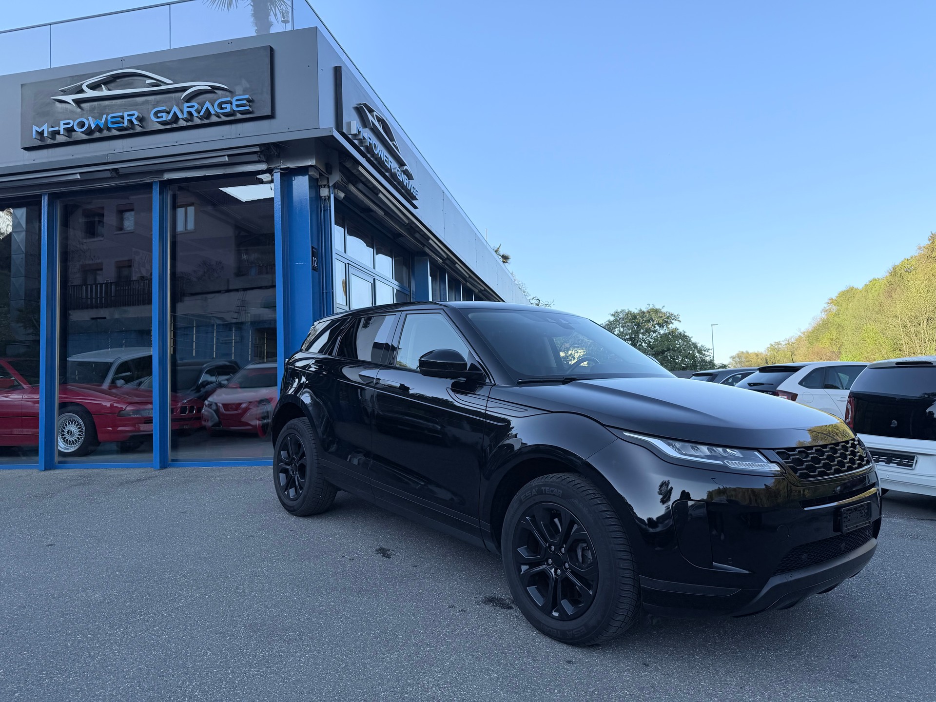 LAND ROVER Range Rover Evoque D 180 S AT9-image-1