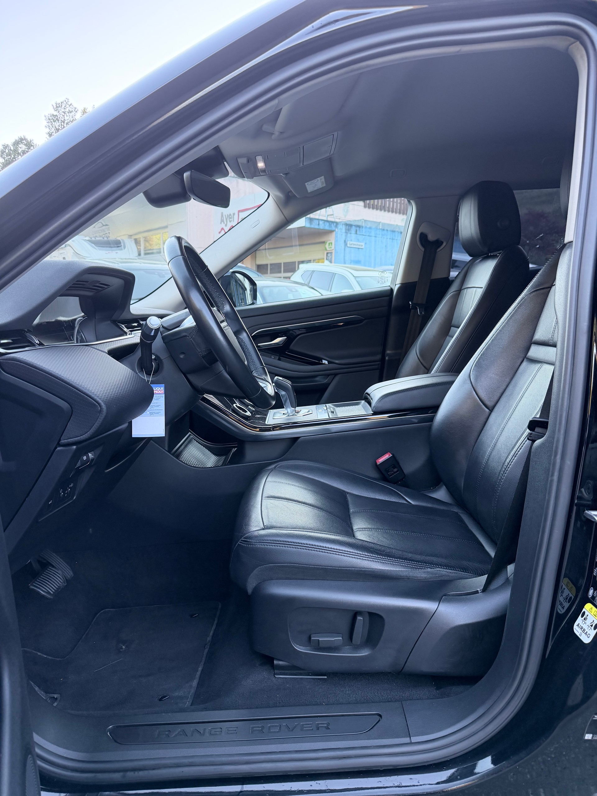 LAND ROVER Range Rover Evoque D 180 S AT9-image-7