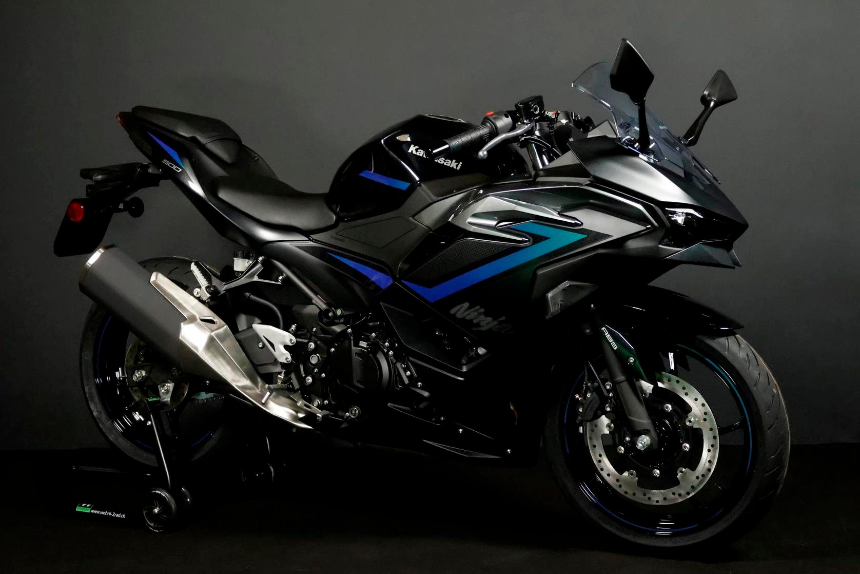 KAWASAKI Ninja 500 SE-showroom-element-2