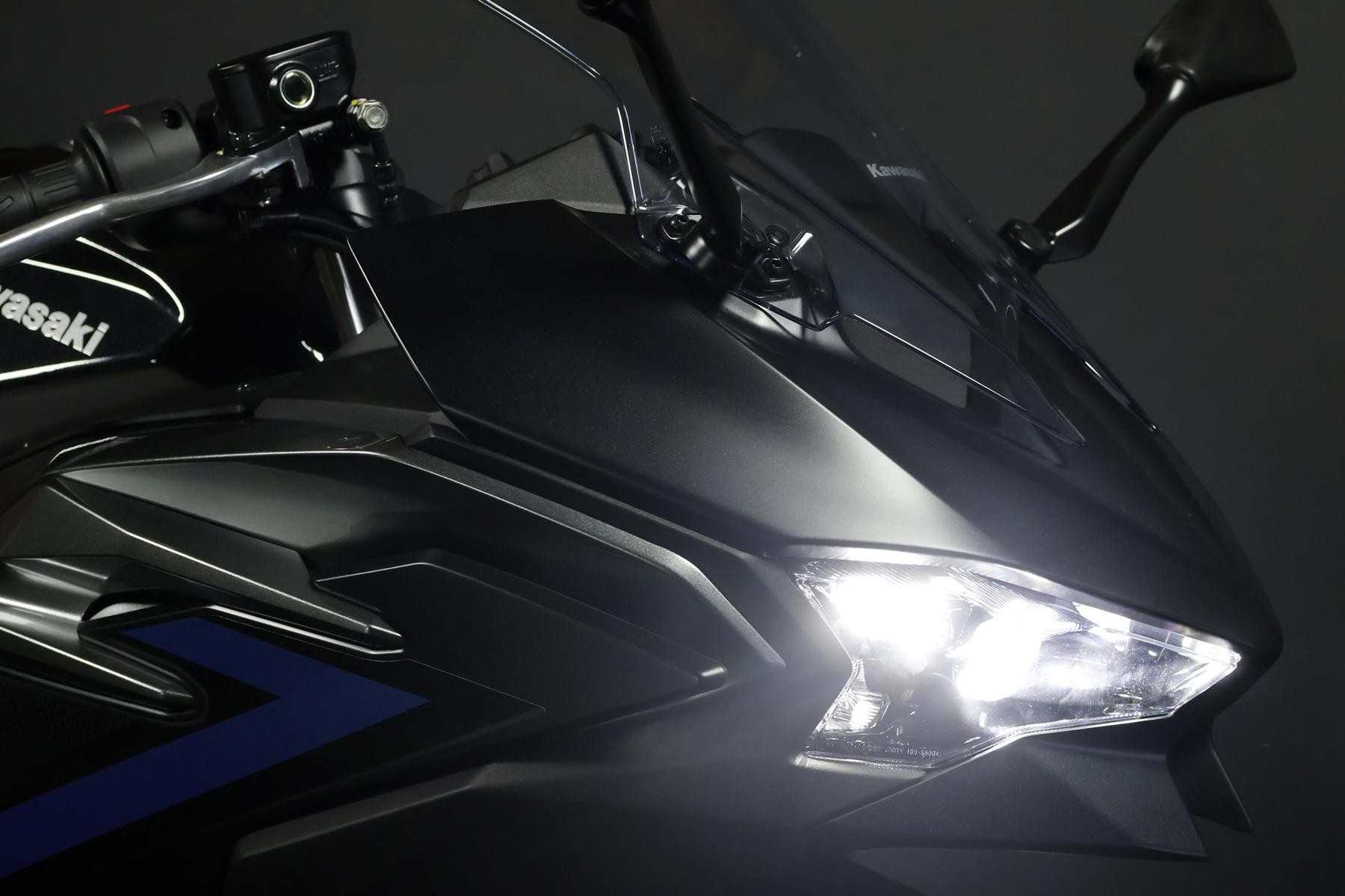 KAWASAKI Ninja 500 SE-showroom-element-3
