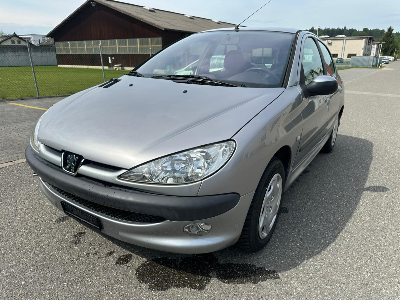 PEUGEOT 206 1.4 (XT) Premium-image-3