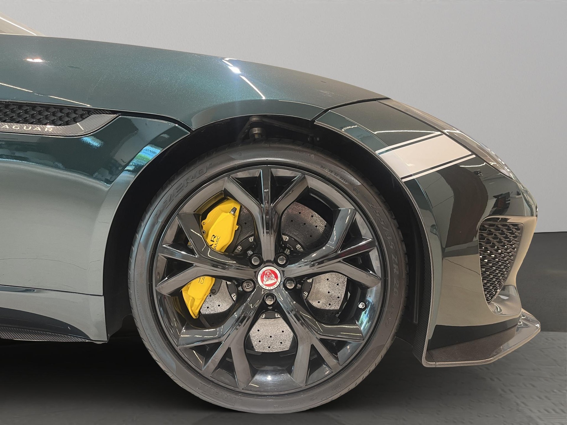 JAGUAR F-Type Convertible 5.0 V8 Project7-image-5