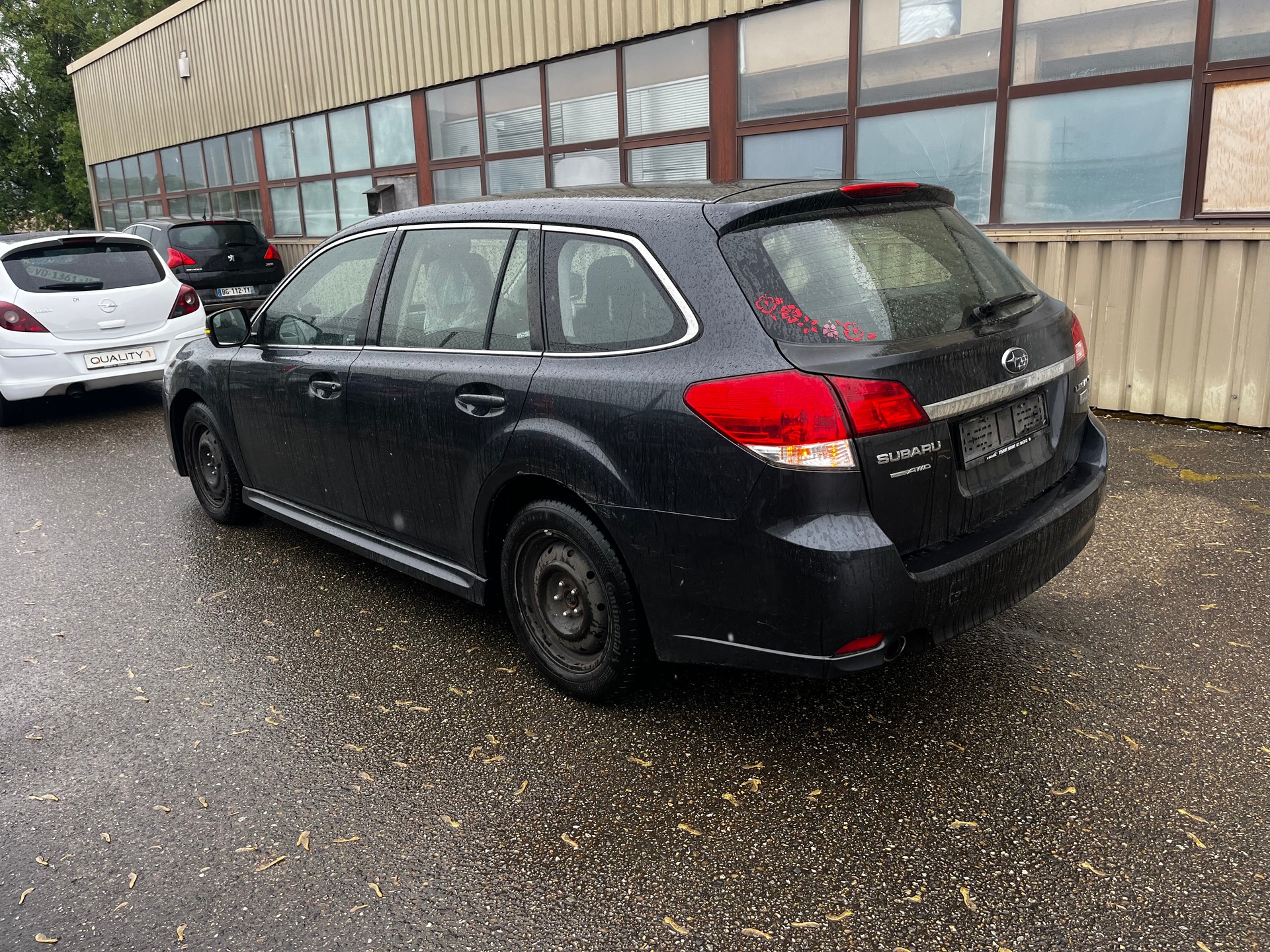 SUBARU Legacy 2.0D Swiss AWD-image-6