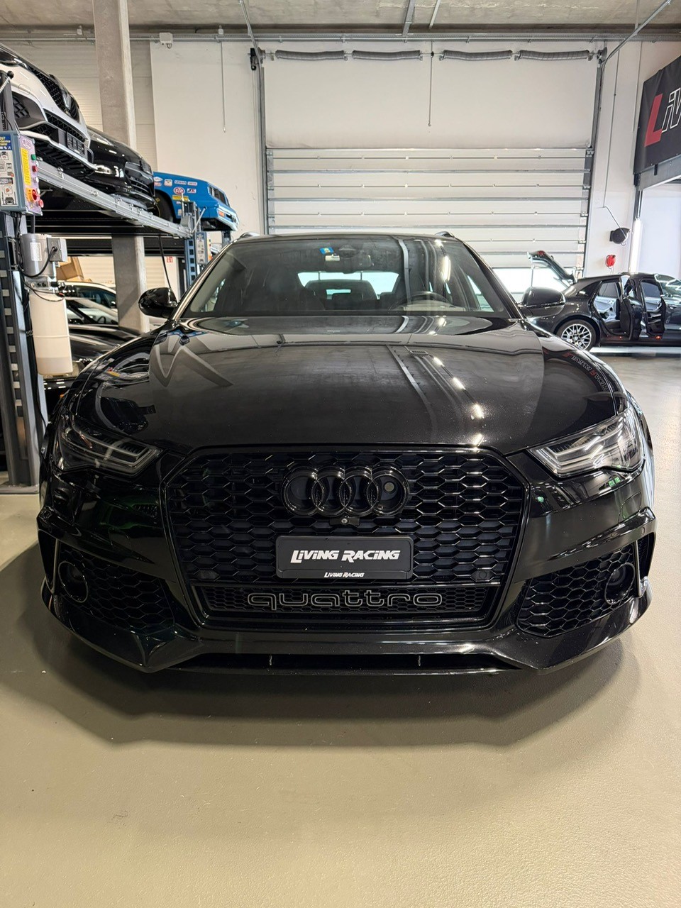 AUDI RS6 Avant 4.0 TFSI V8 performance *akra + ceram.*-image-4