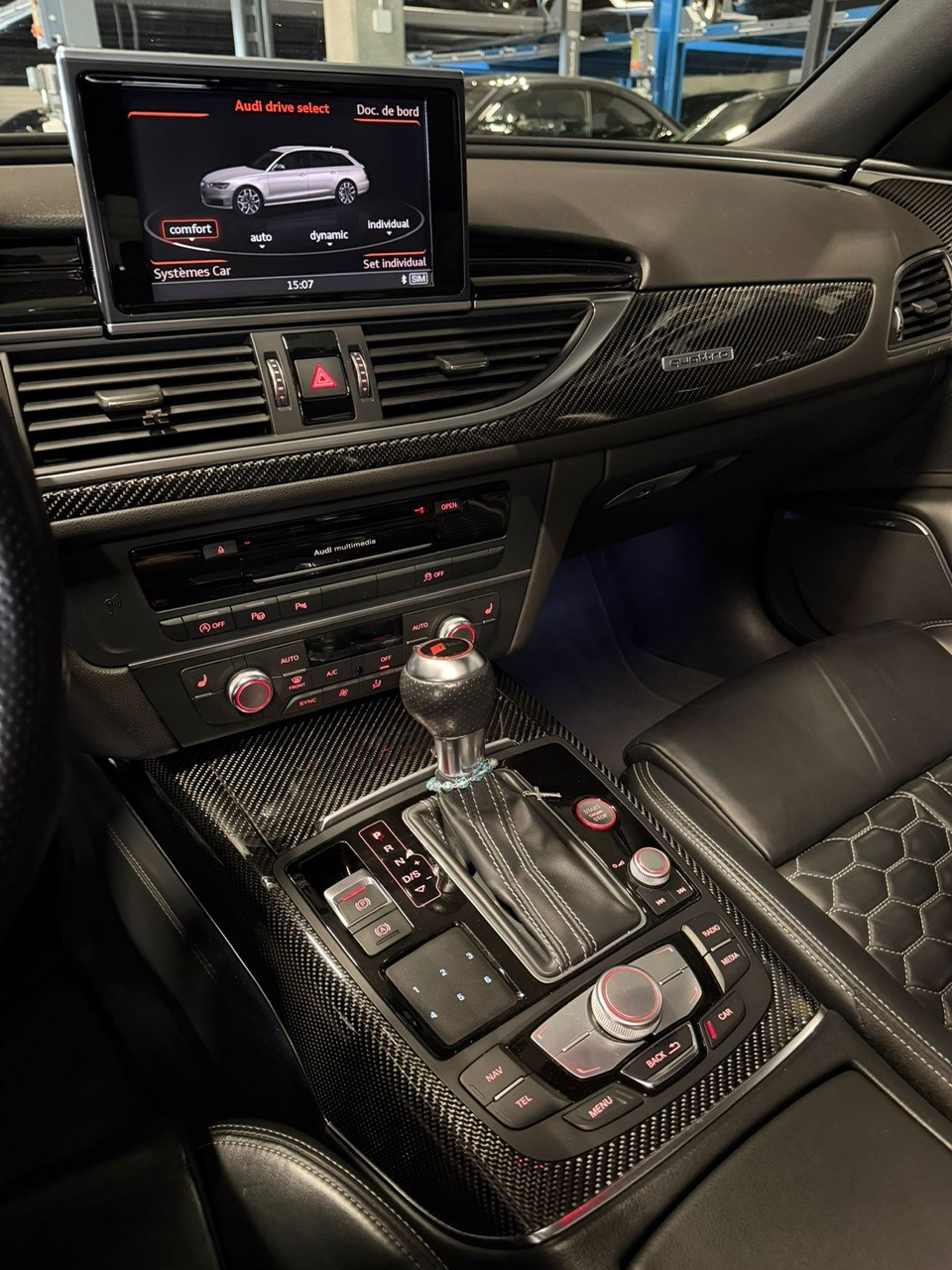 AUDI RS6 Avant 4.0 TFSI V8 performance *akra + ceram.*-image-7