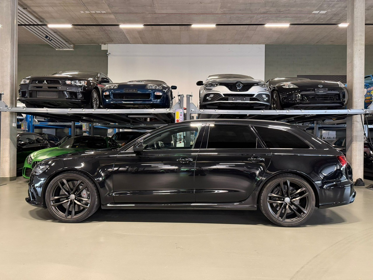 AUDI RS6 Avant 4.0 TFSI V8 performance *akra + ceram.*-image-0