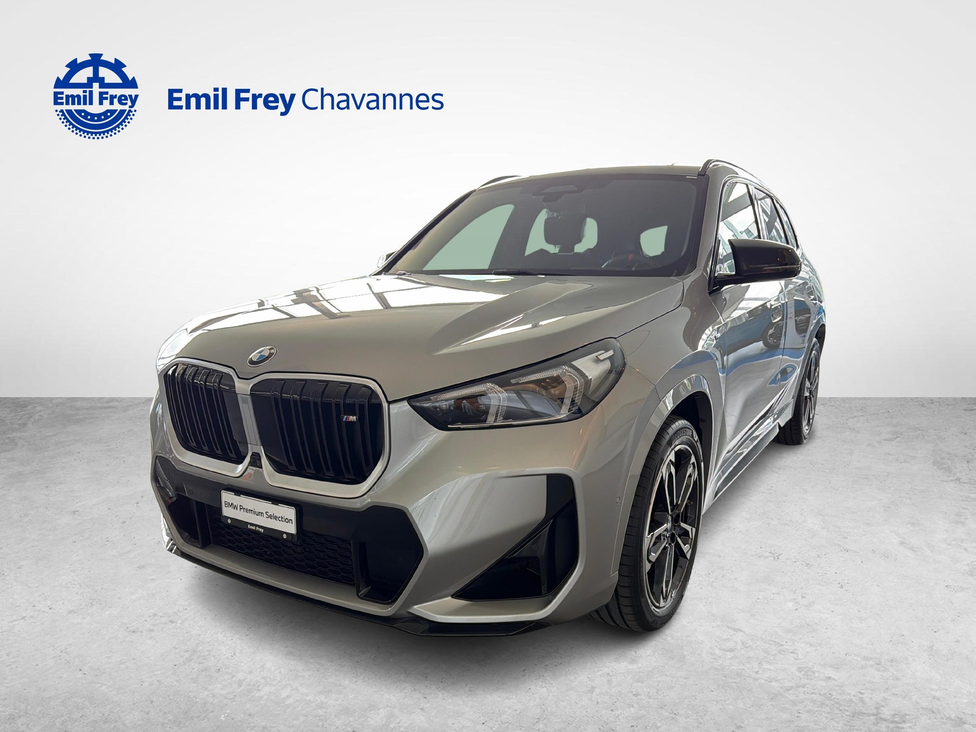 BMW X1 M35i xDrive-showroom-element-1