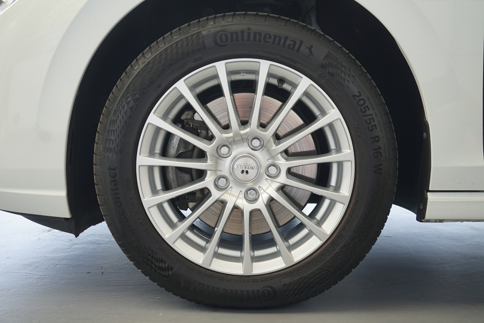 VW Golf 8 Variant 2.0 TDI Life DSG-Automat mit Abstandsregeltempomat "aus erster Hand+CH-Auto"-image-10