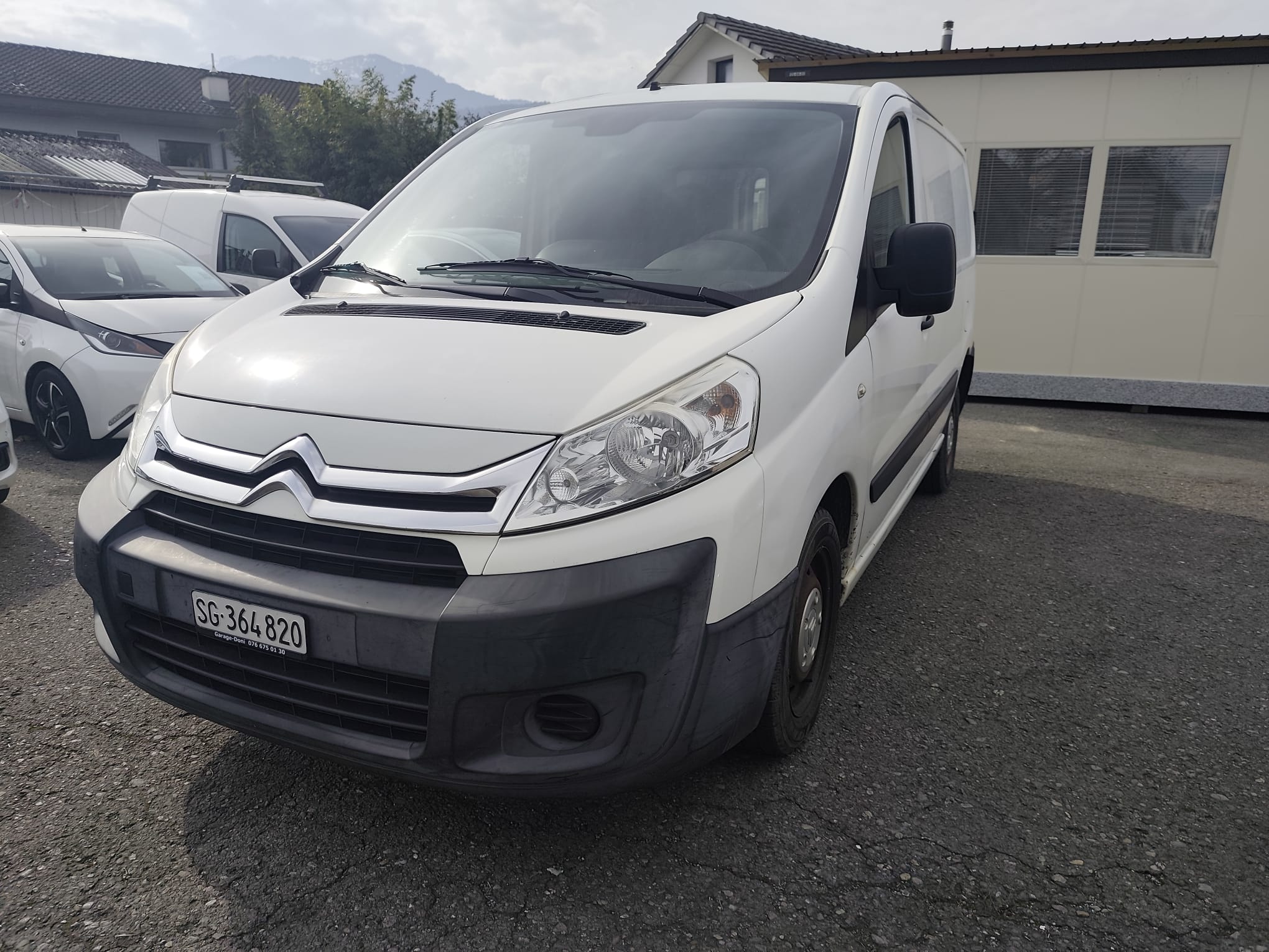 Car photo