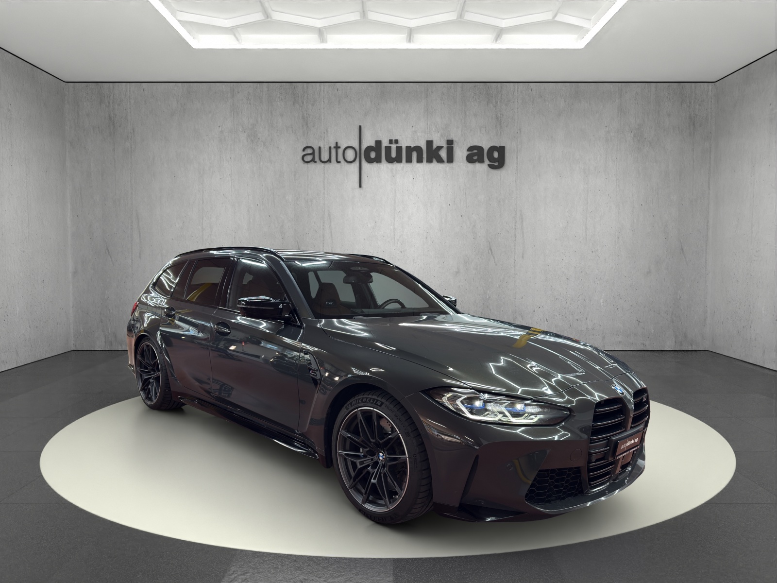 BMW M3 Touring xDrive Competition M-image-5