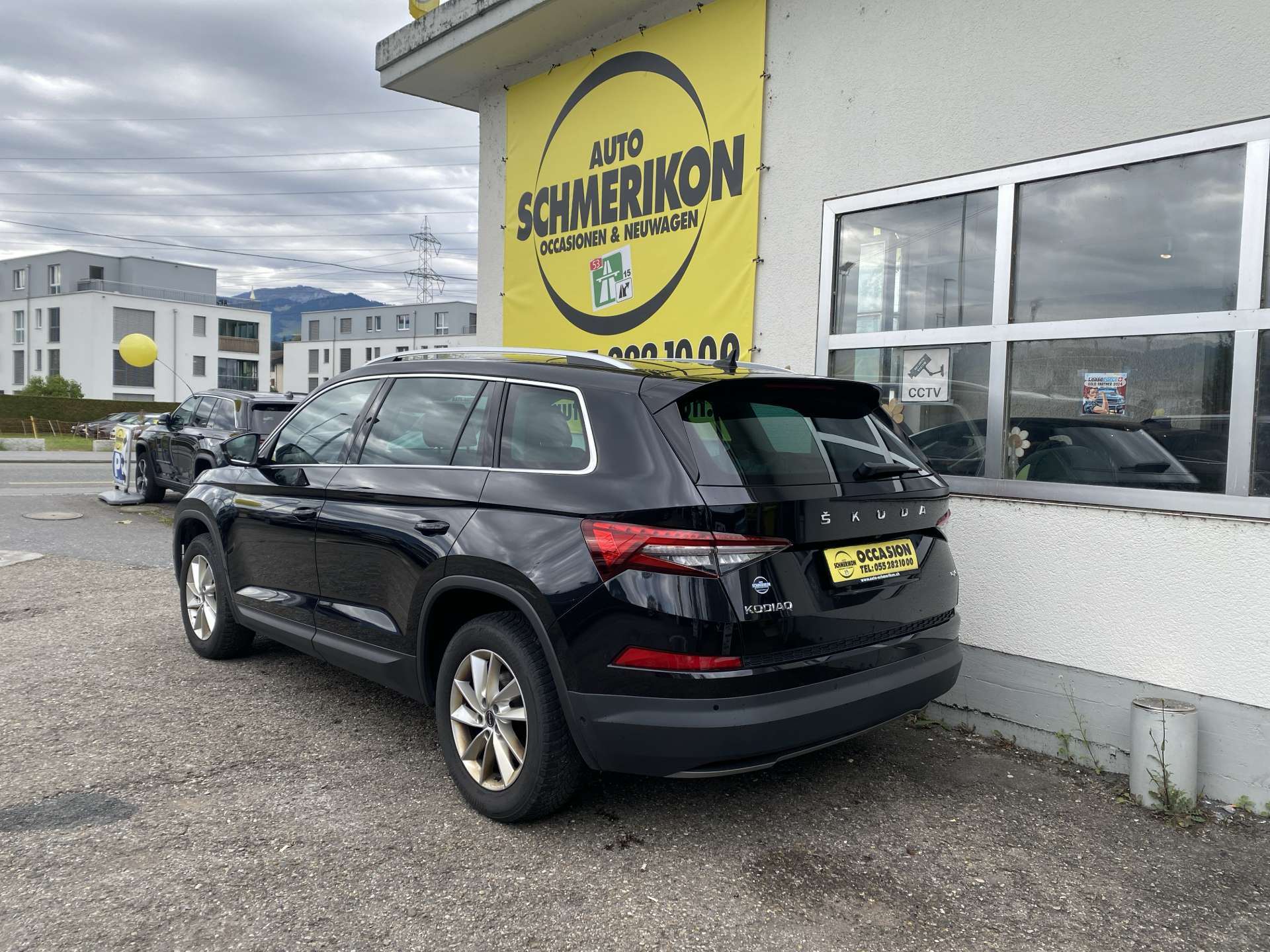 SKODA Kodiaq 2.0 TDi CR Style 4x4 200PS DSG-Automat-image-2
