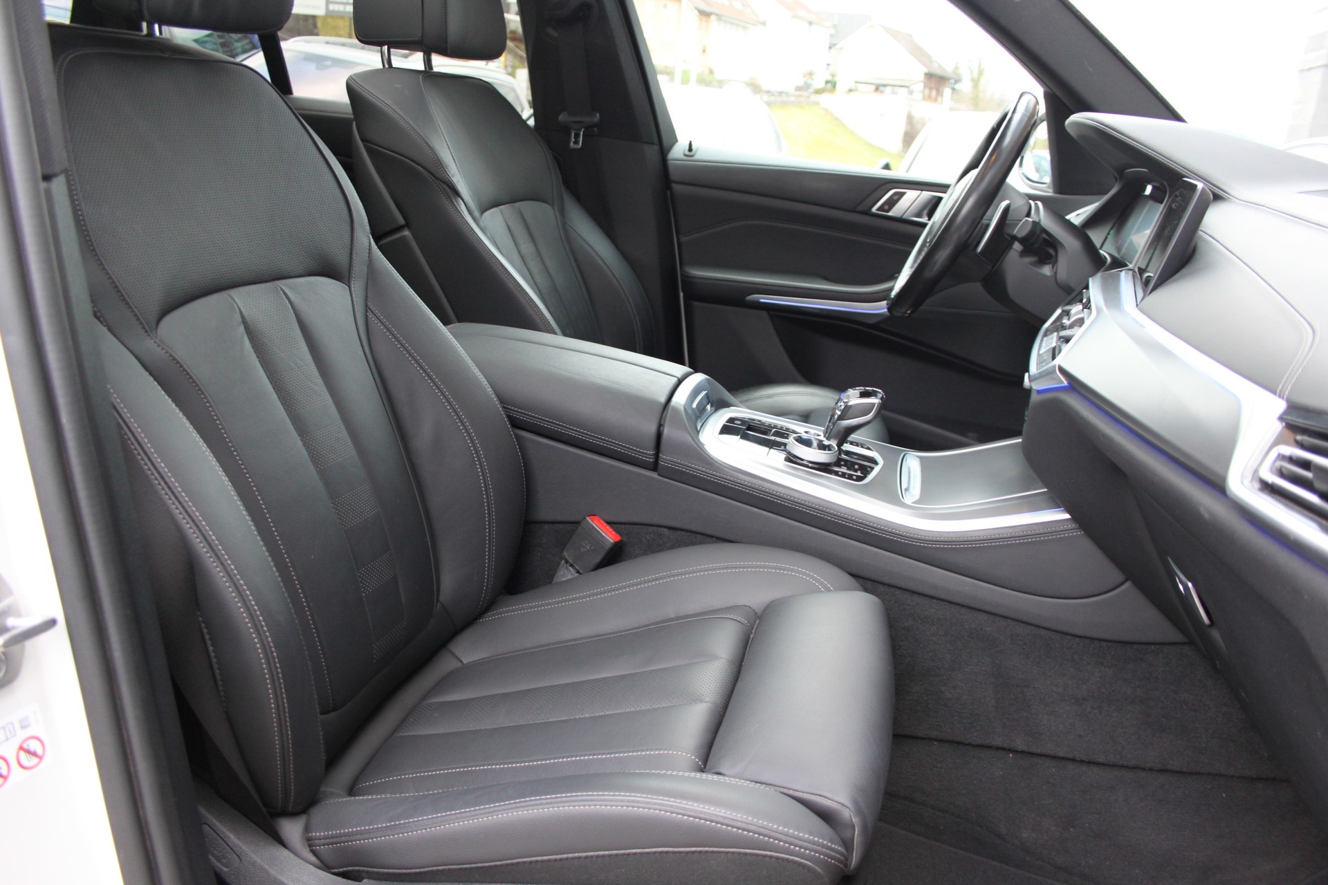 BMW X5 xDrive 40d M Sport-image-13
