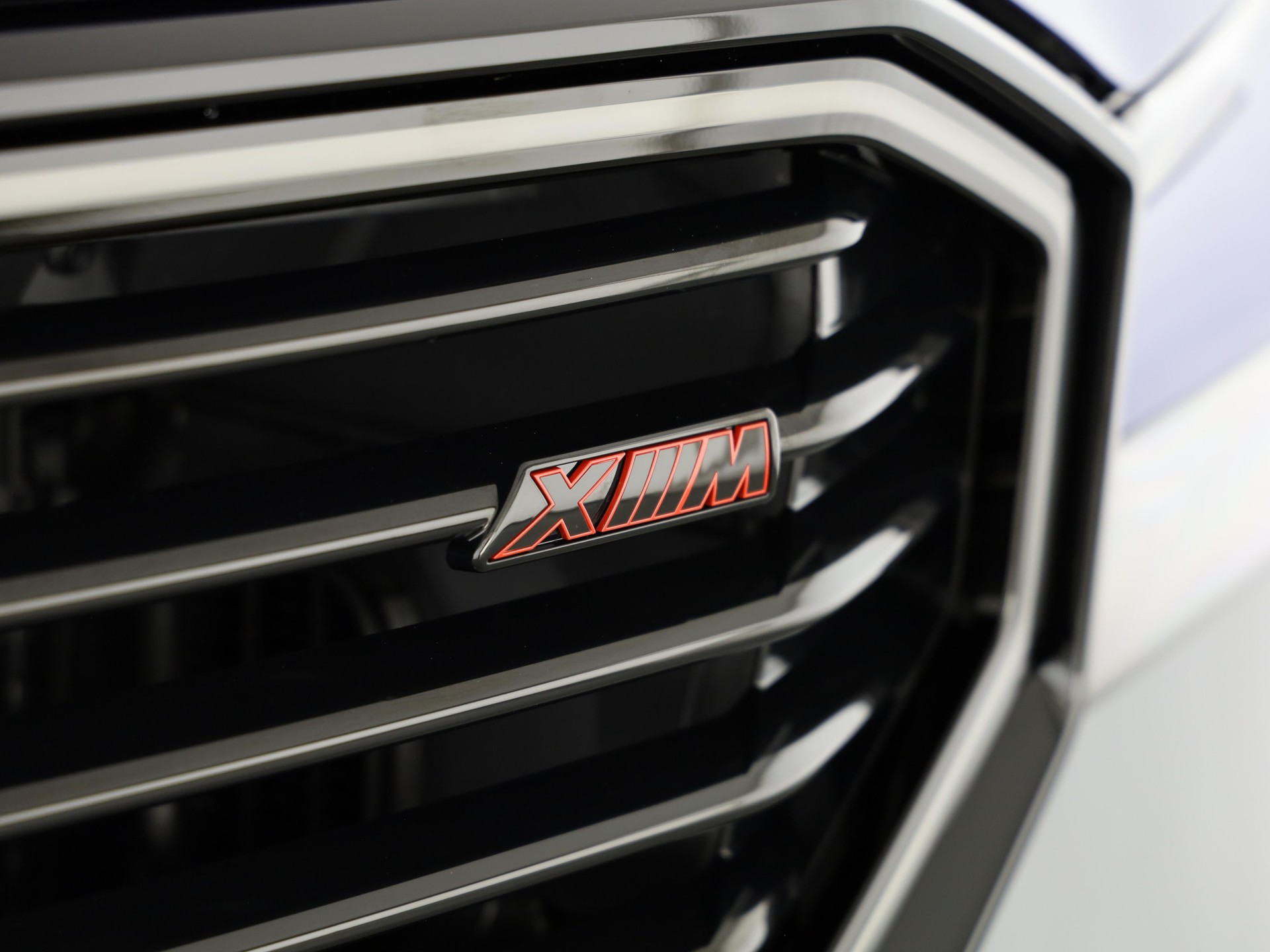 BMW XM Label Plug-in Hybrid-image-5