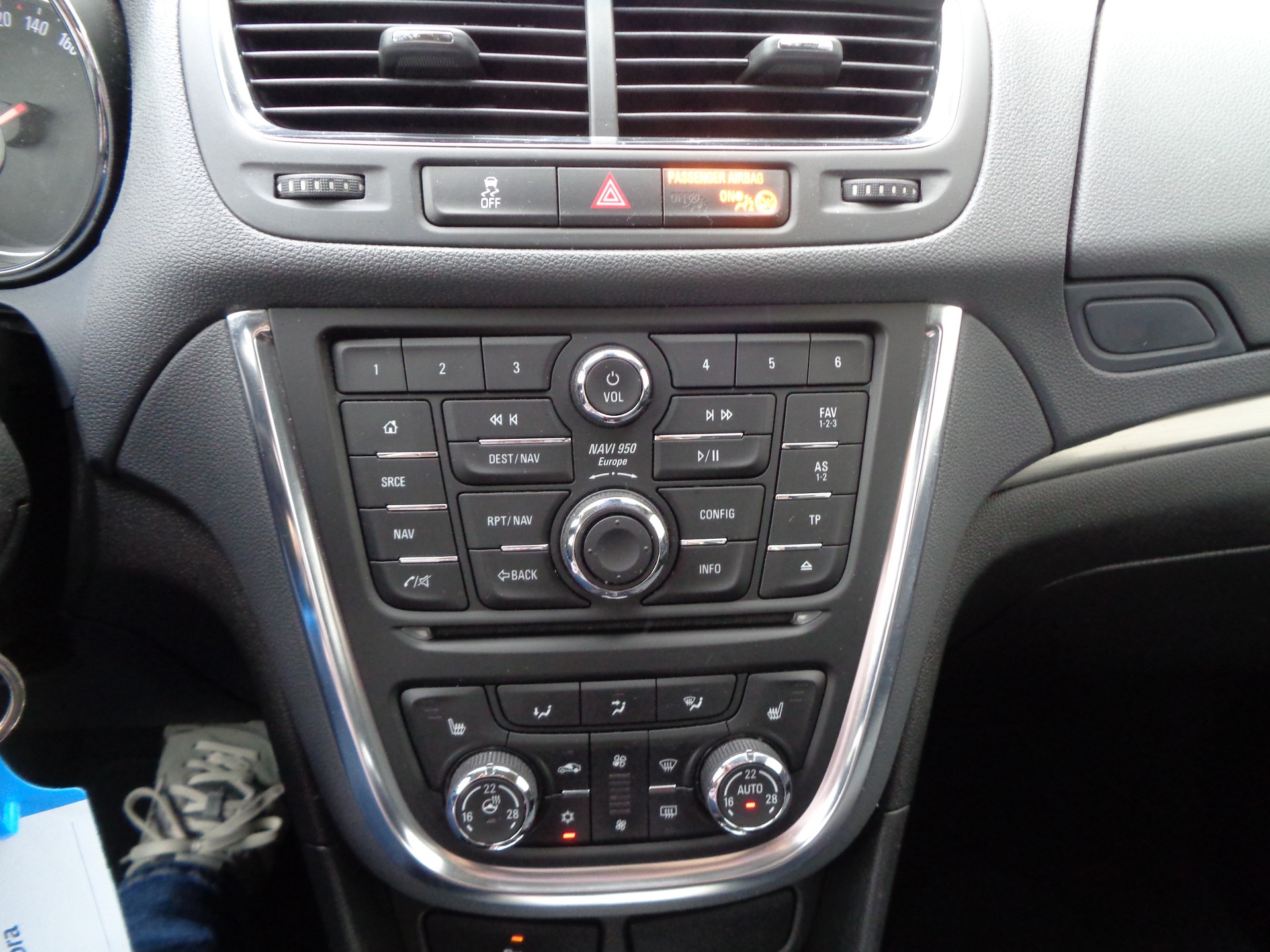 OPEL Mokka 1.4i 16V Turbo Cosmo 2WD Automatik-image-17
