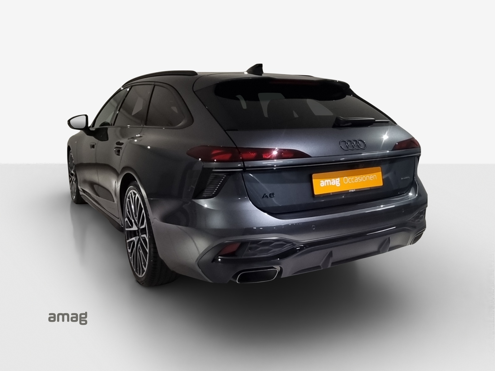 AUDI A6 Avant TFSI quattro 270 kW S tronic 367 PS exclusive-image-2