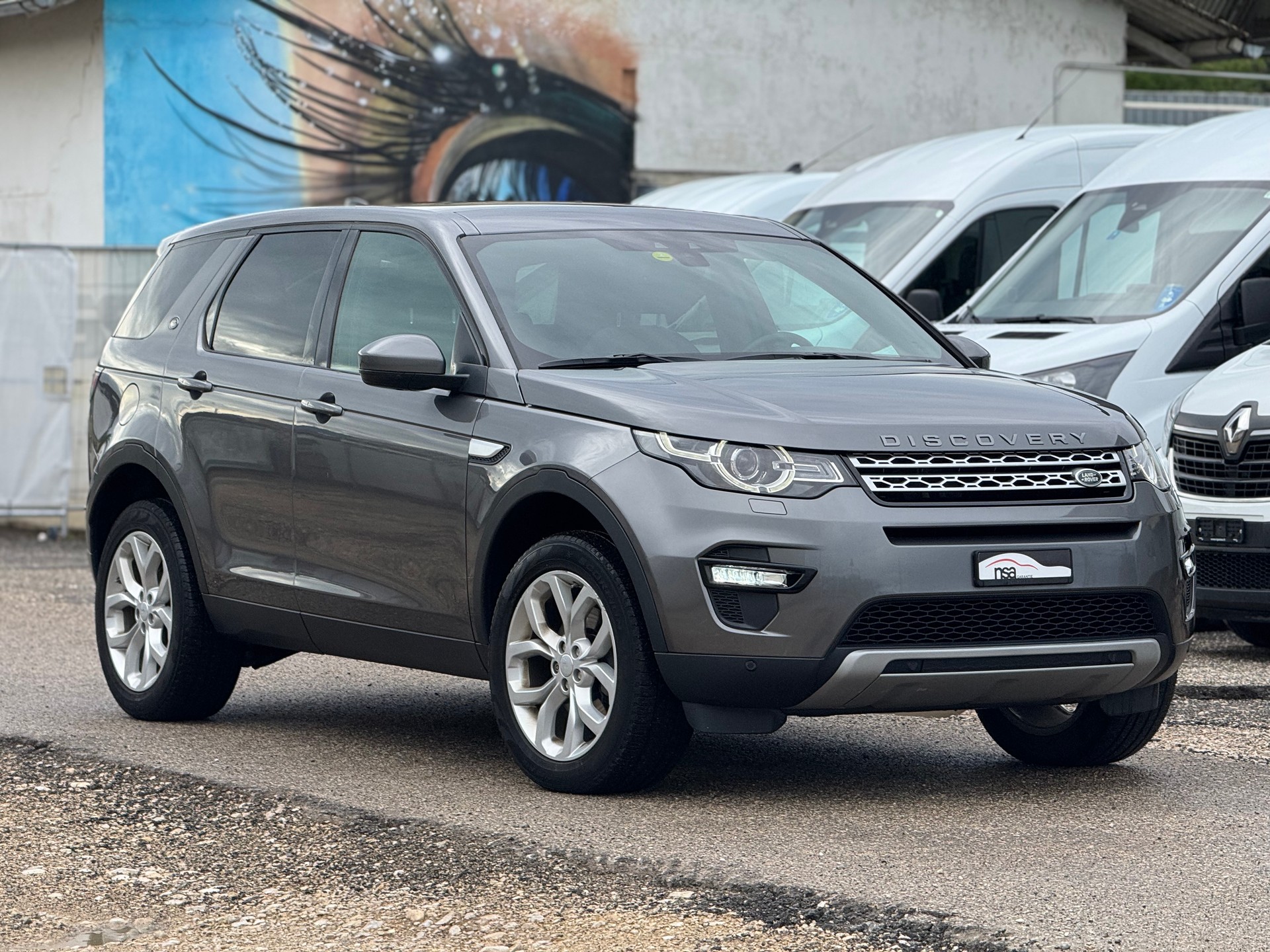 LAND ROVER Discovery Sport 2.0 TD4 HSE AT9-image-2