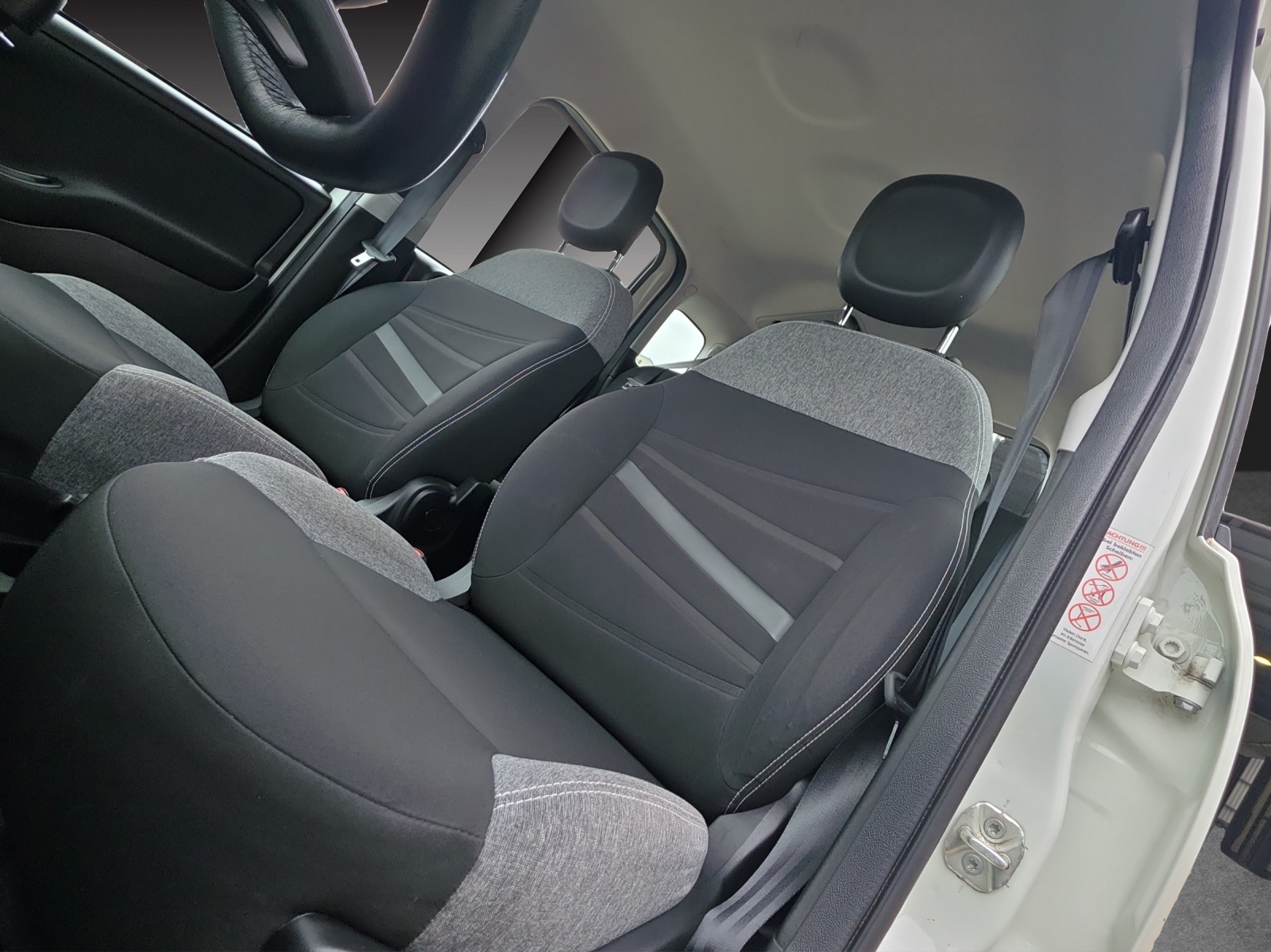 FIAT Panda 1.0 MHEV City Life-image-13