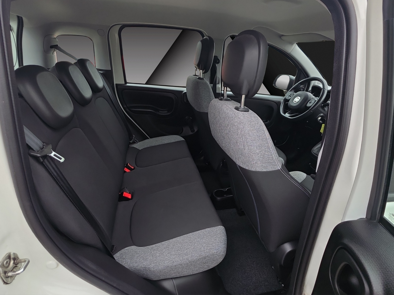FIAT Panda 1.0 MHEV City Life-image-17