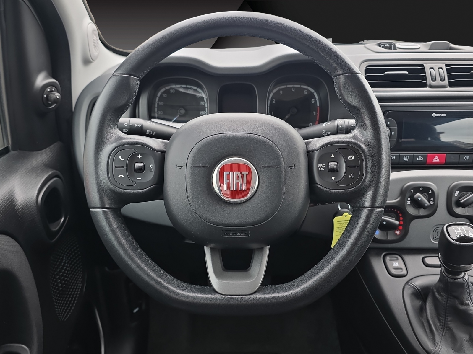 FIAT Panda 1.0 MHEV City Life-image-8