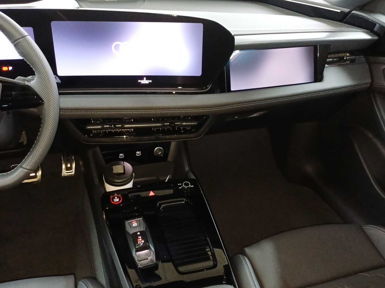 AUDI S6 Avant e-tron quattro-image-10