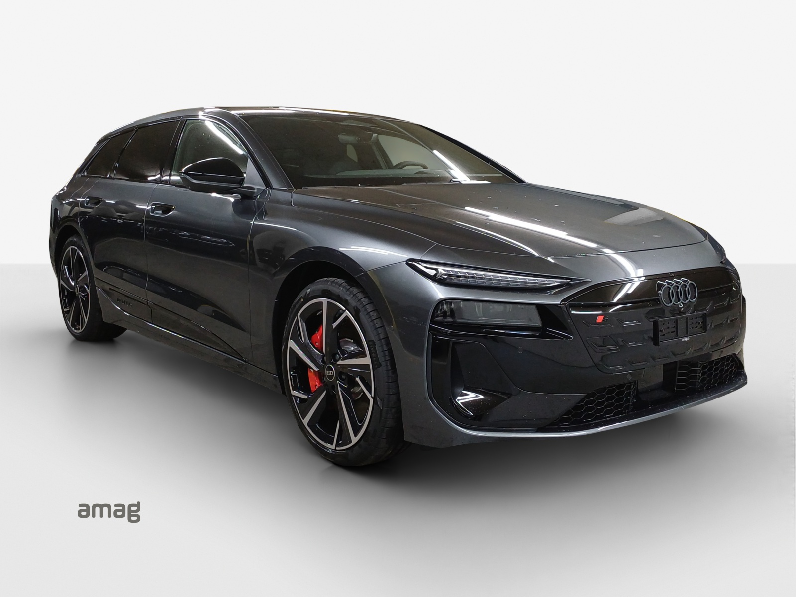 AUDI S6 Avant e-tron quattro-image-5