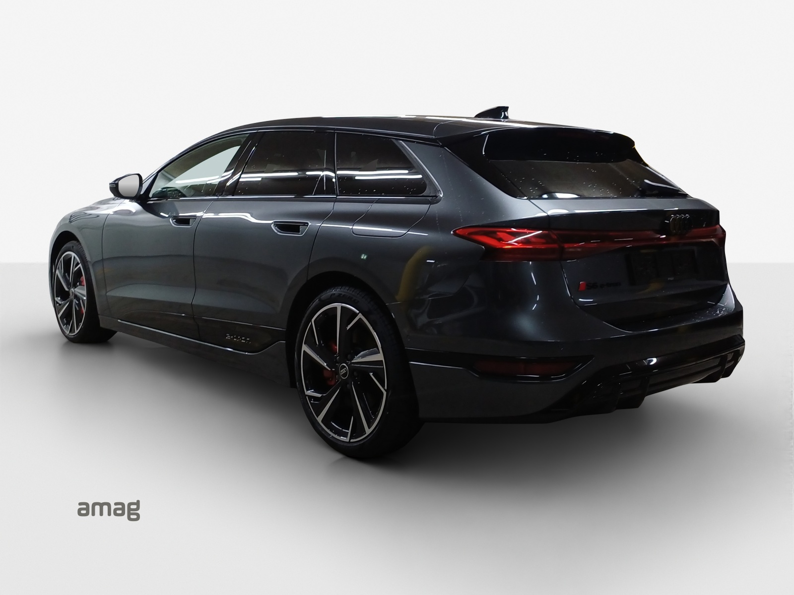 AUDI S6 Avant e-tron quattro-image-2