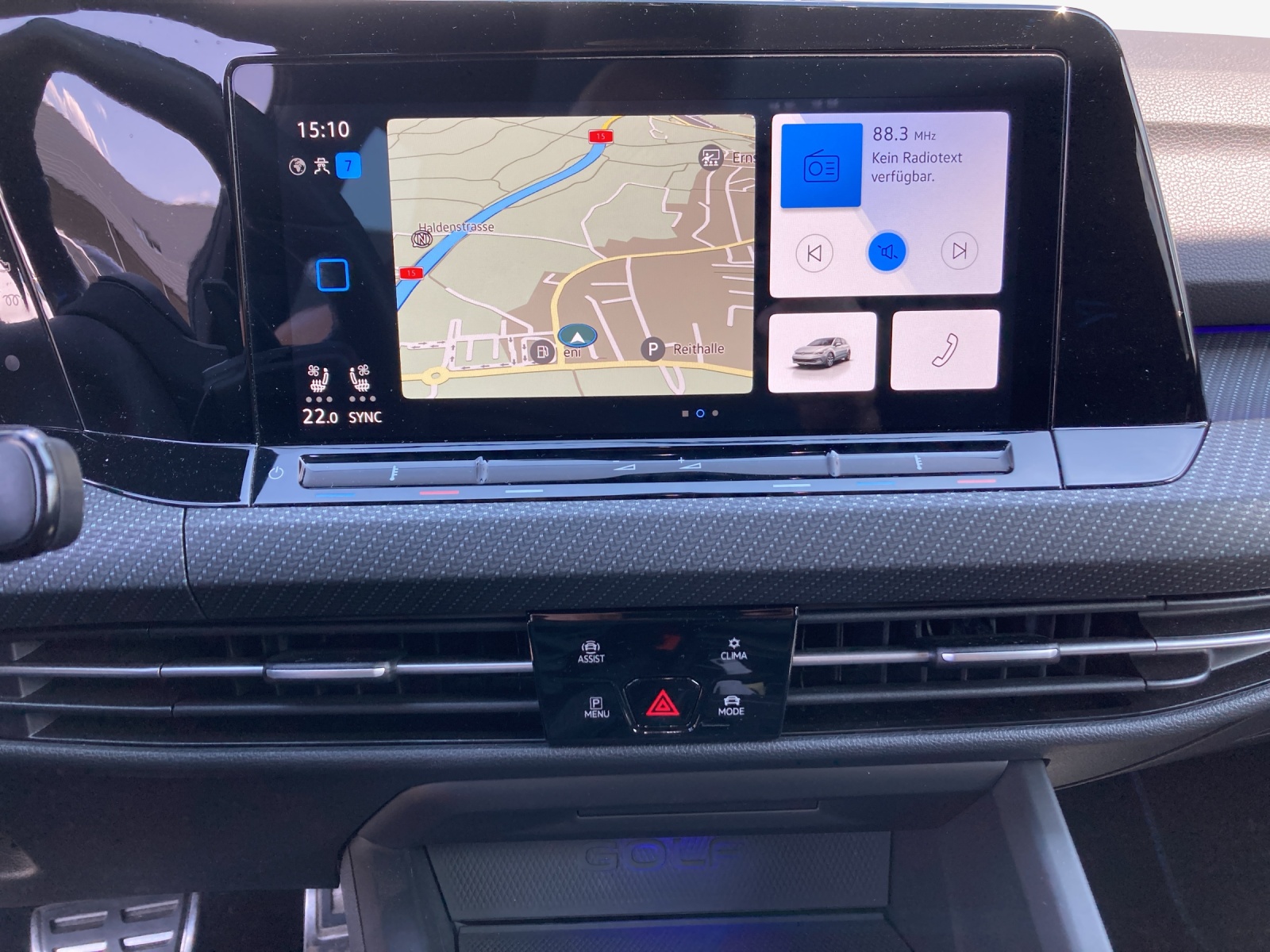 VW Golf 2.0 TSI R DSG 4Motion-image-9