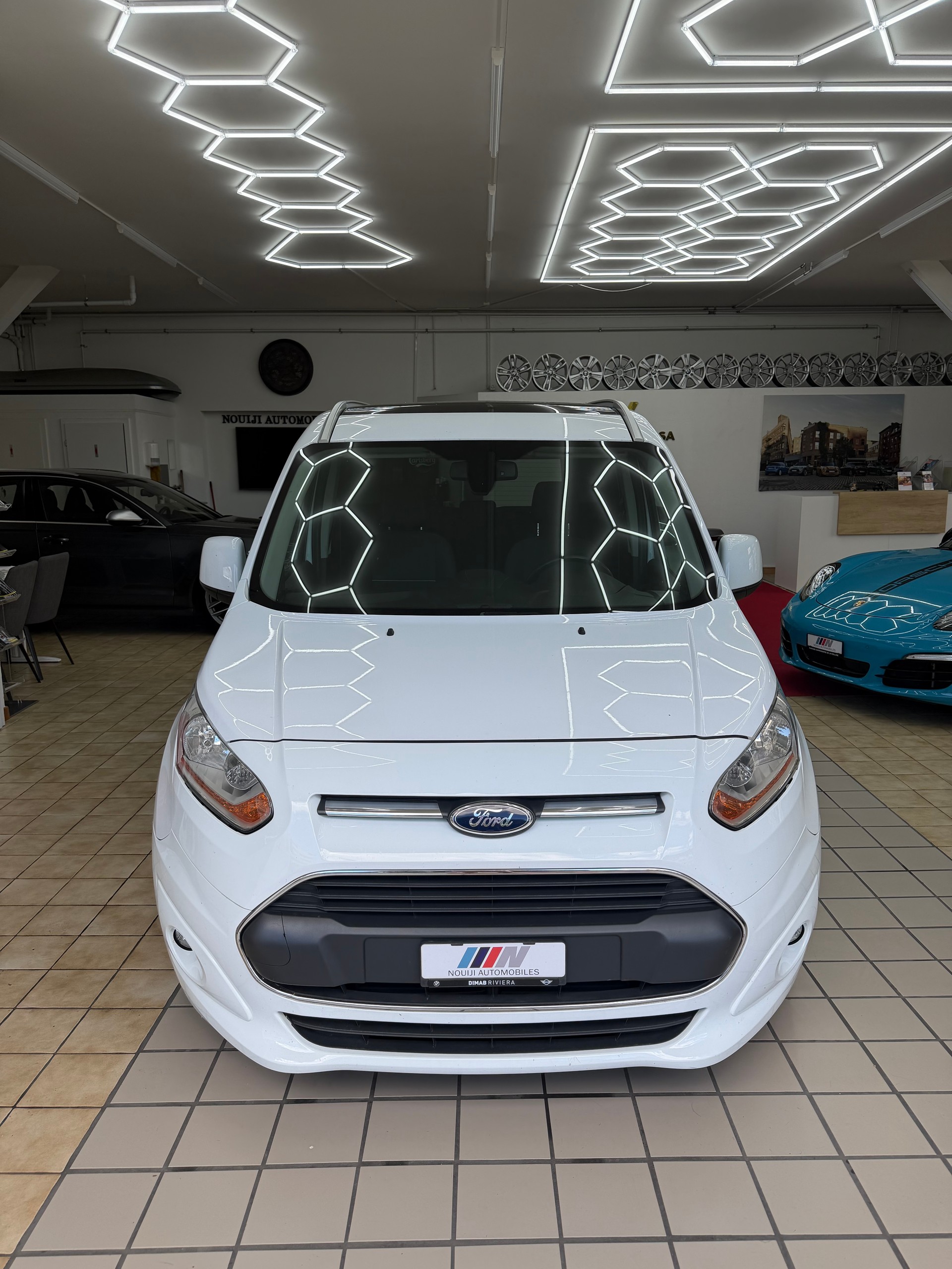 FORD Tourneo Connect 1.6 SCTi Titanium Automatic