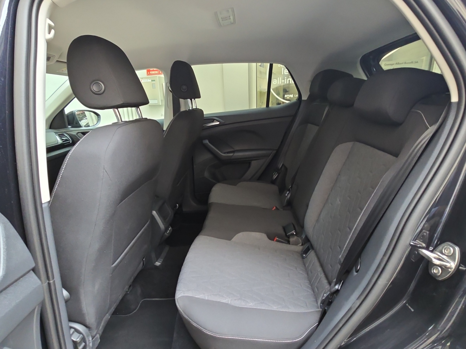 VW T-Cross 1.0 TSI EVO United DSG-image-5