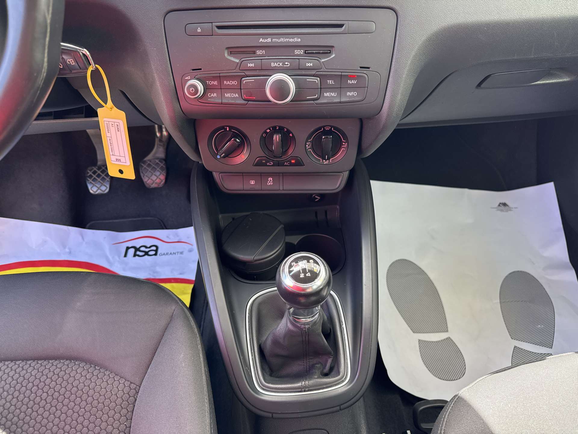AUDI A1 Sportback 1.6 TDI Attraction-image-10
