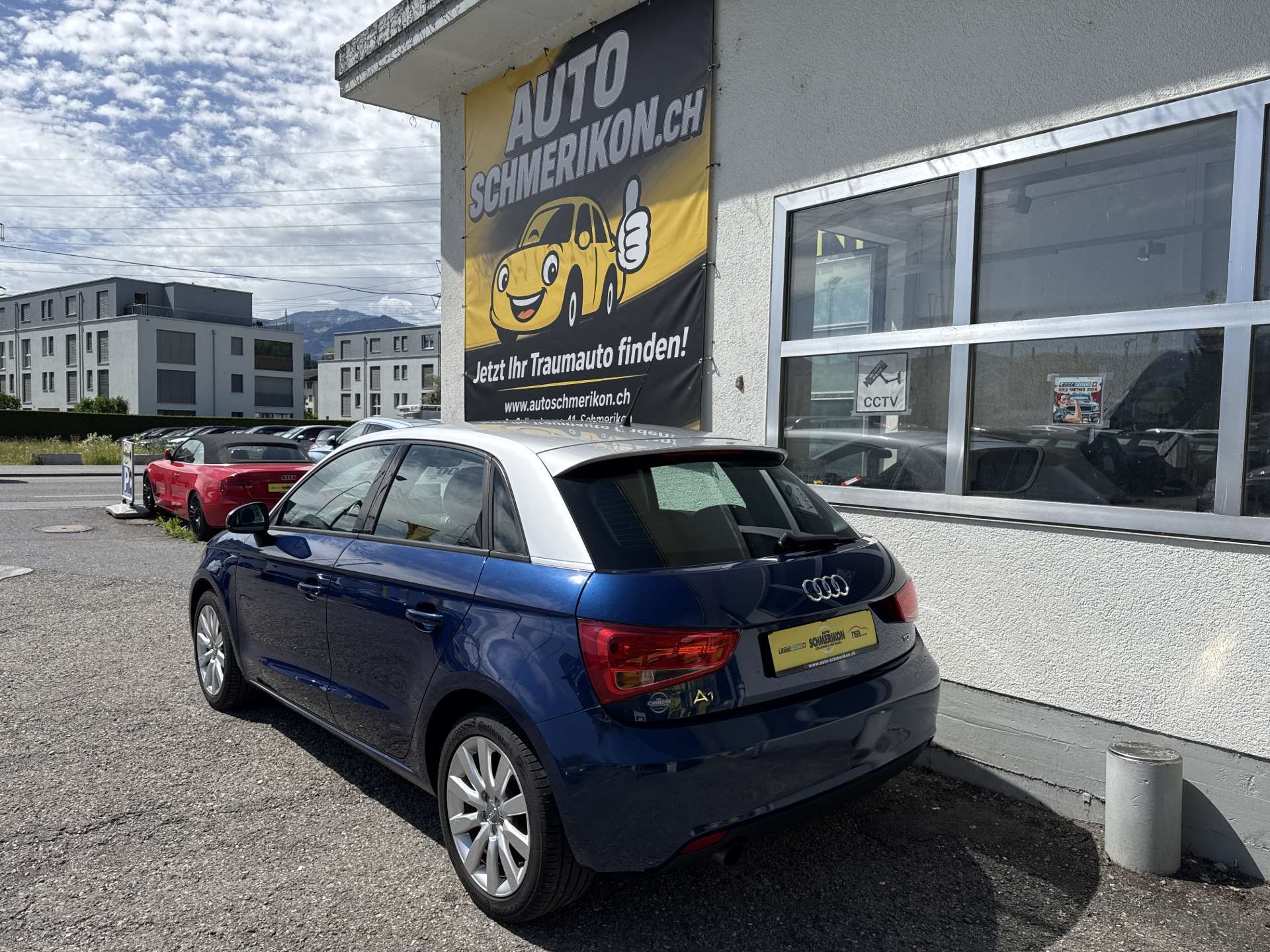 AUDI A1 Sportback 1.6 TDI Attraction-image-2