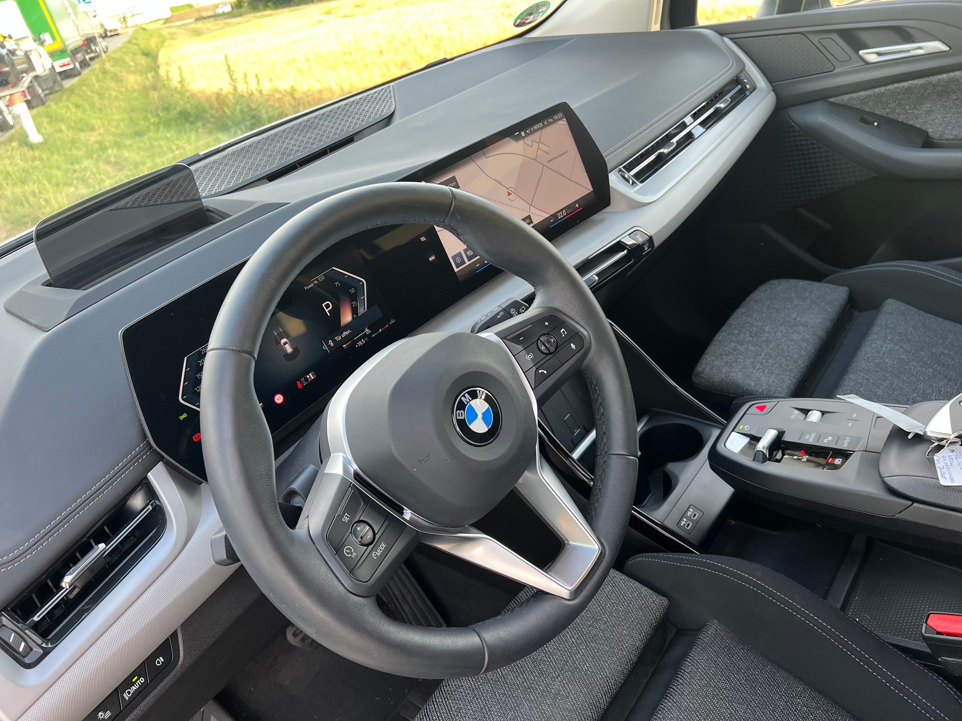BMW 218d Active Tourer DKG- 360°-Kamera-image-20