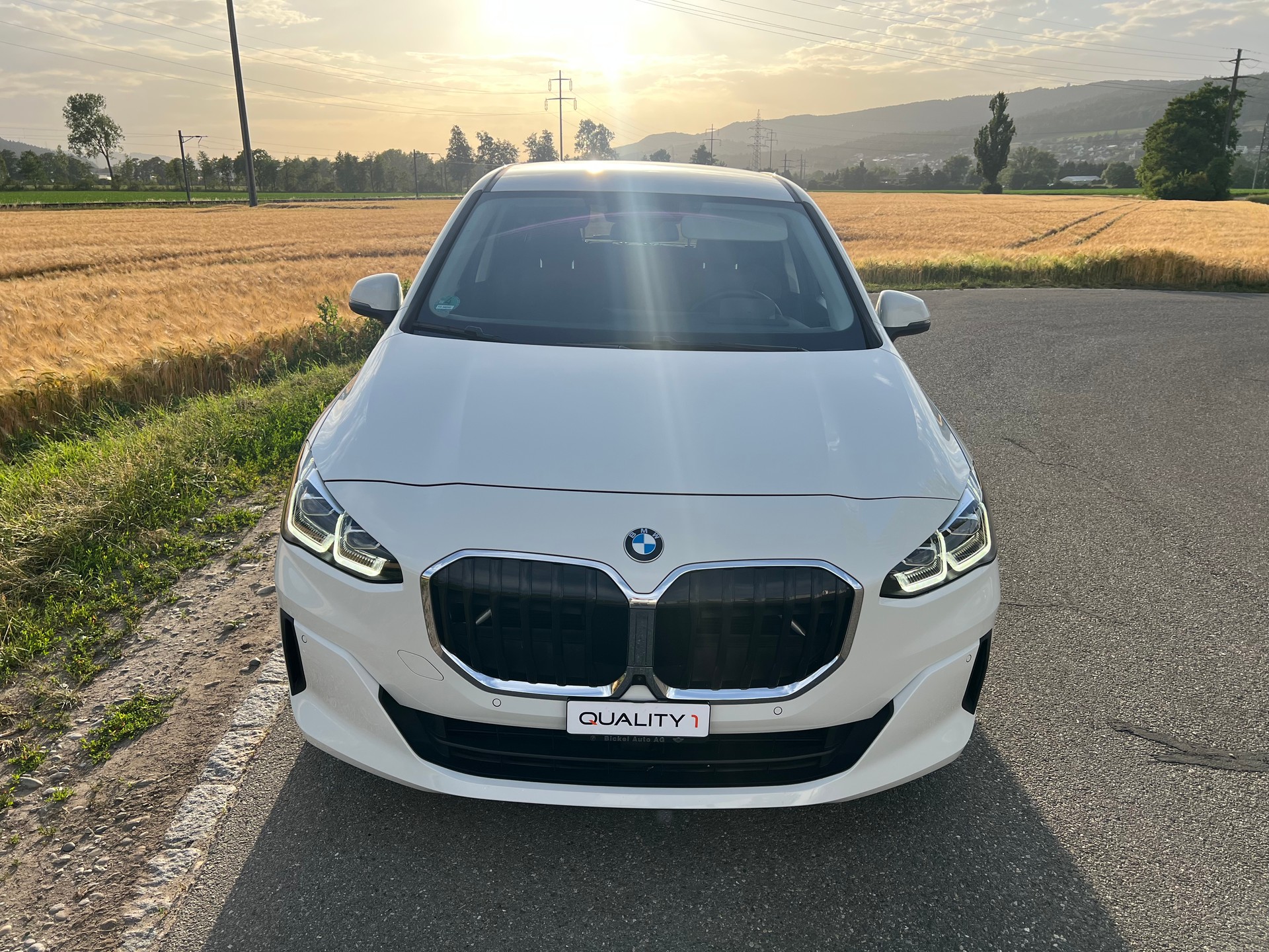 BMW 218d Active Tourer DKG- 360°-Kamera-image-7